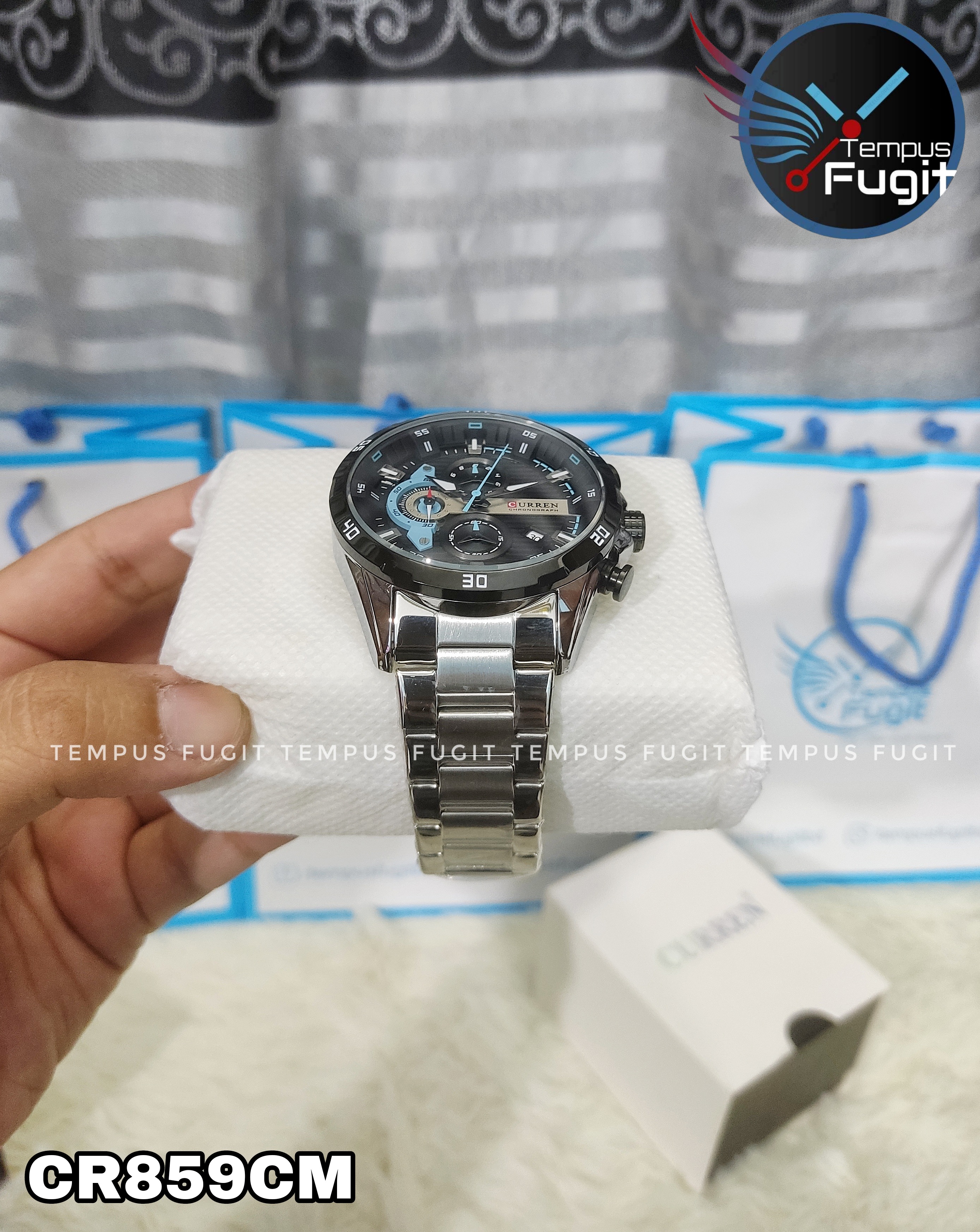 Curren 8402 Gents Chain Watch- Black Dial- Black Bezel- Silver Chain- TF Code CR859CM_img_8