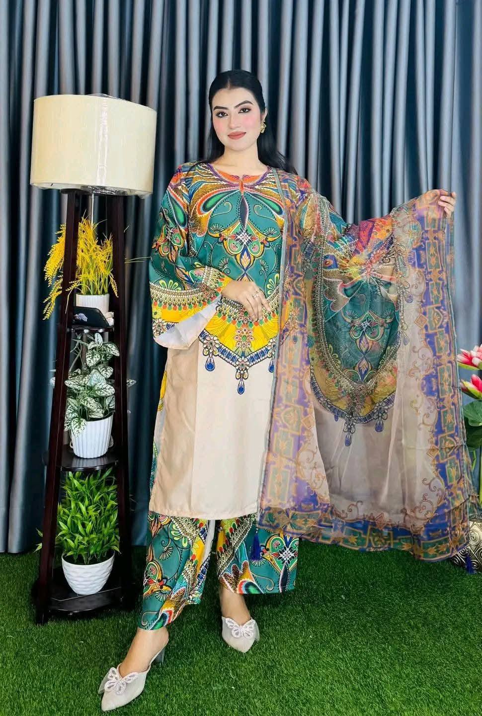 Butterfly Pakistani inspired 3pcs - Image 3