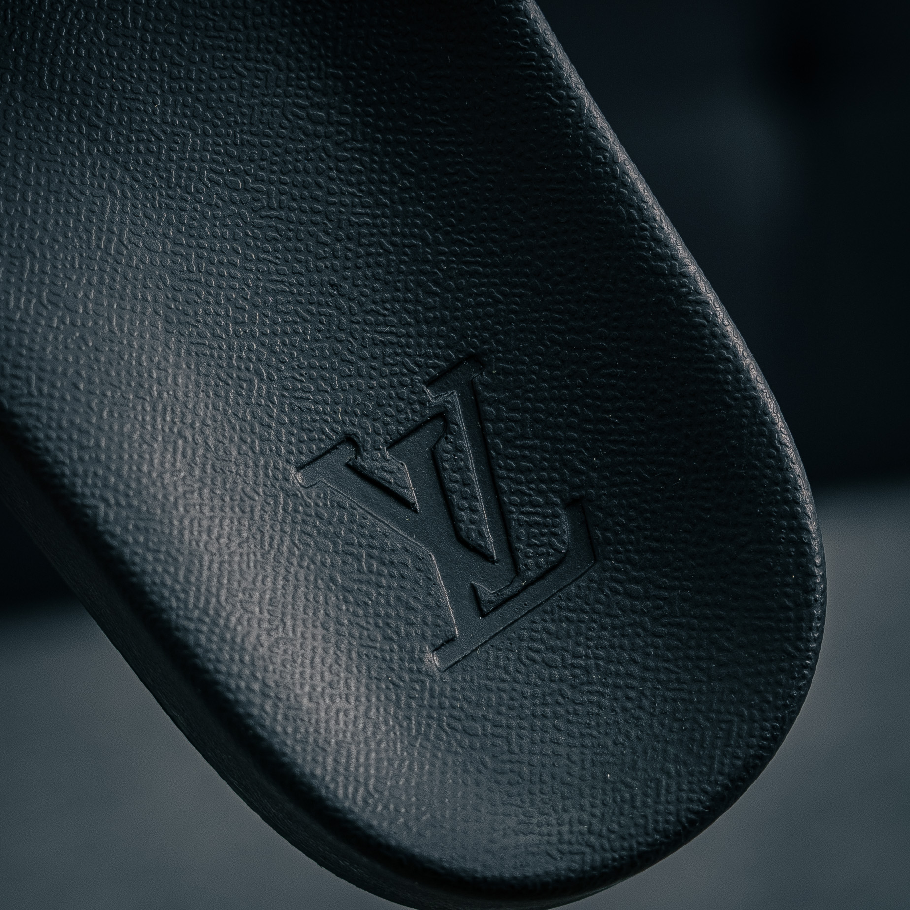 Louis Vuitton Waterfront Mules (1:1)_img_7