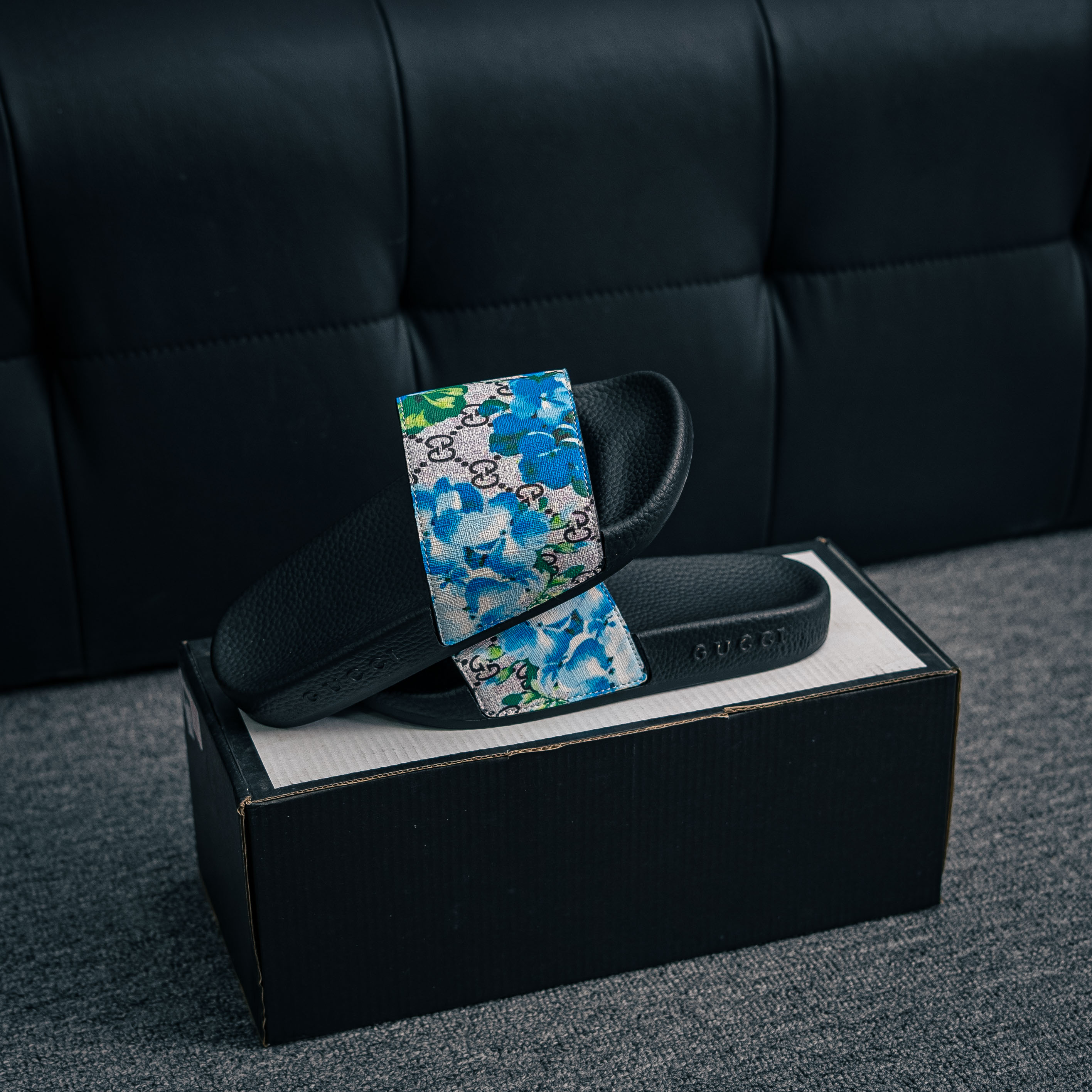 Gucci GG Supreme Bloom slides (1:1)_img_1