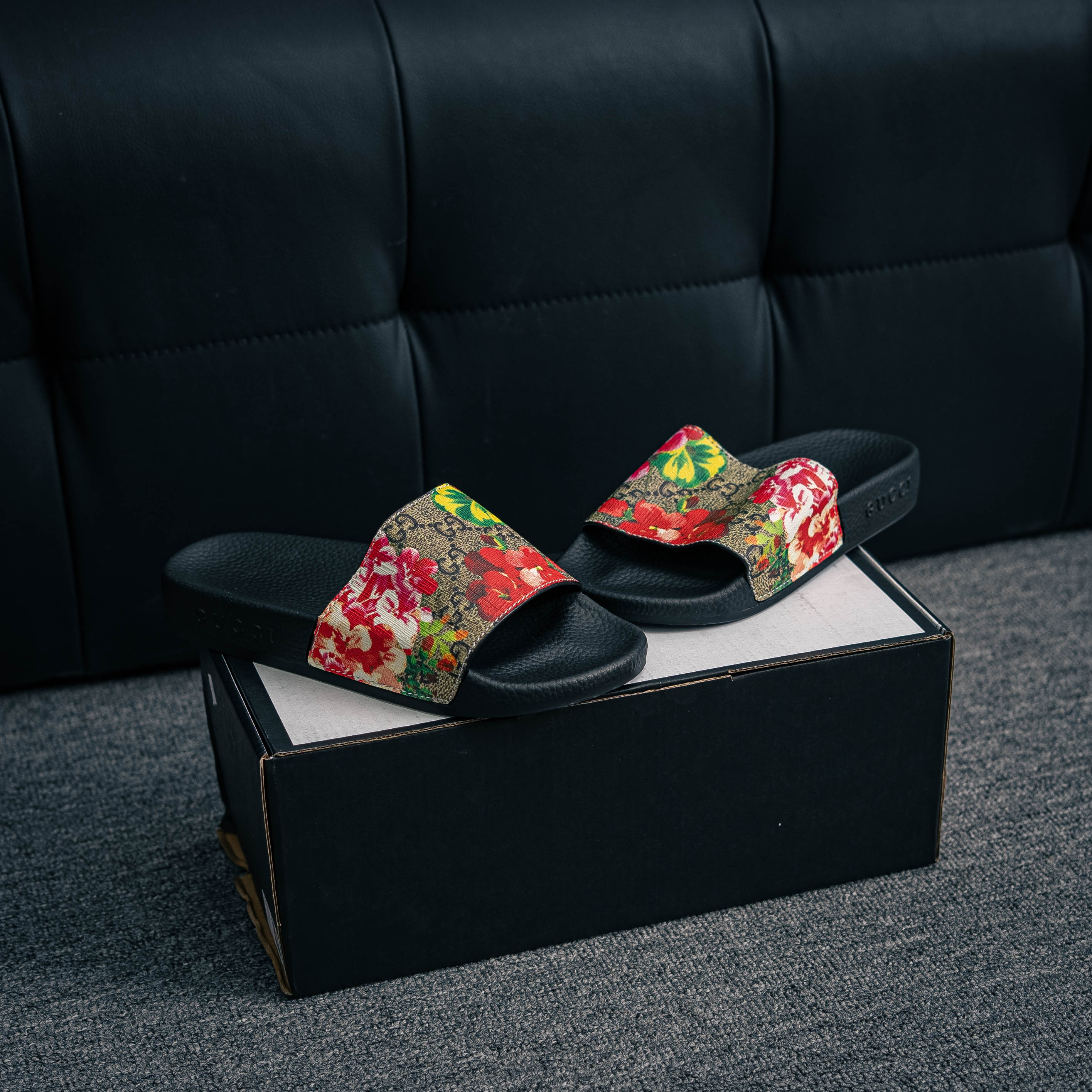 Gucci GG Supreme Bloom slides (1:1)_img_0