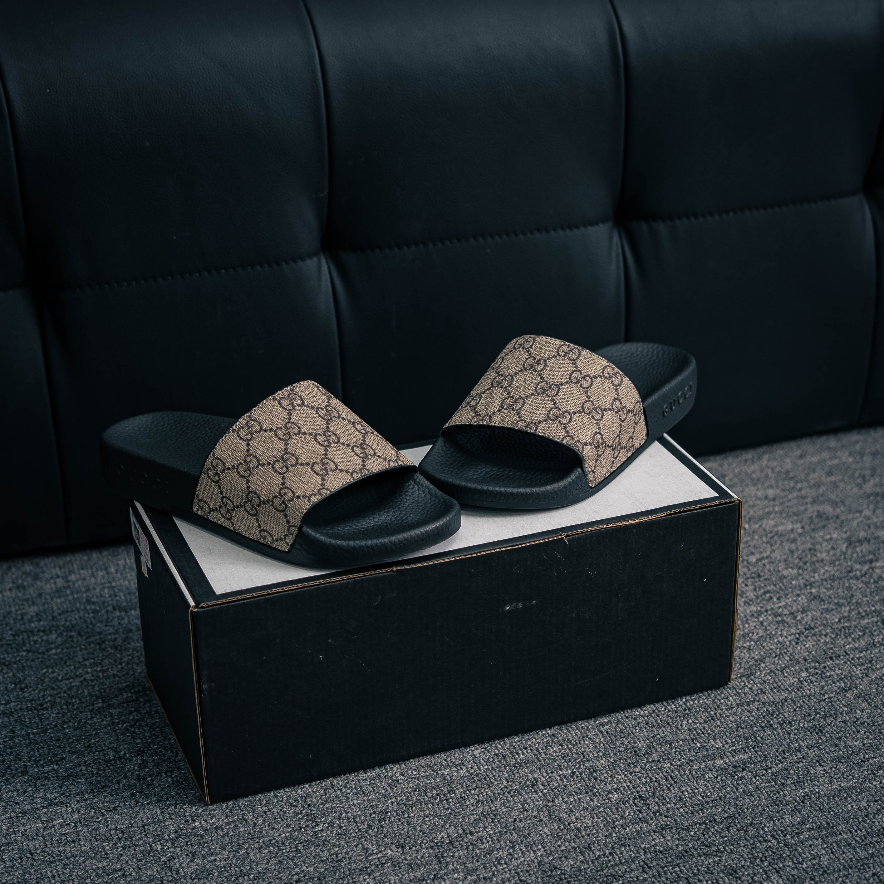 Gucci GG Supreme slides (1:1)_img_0