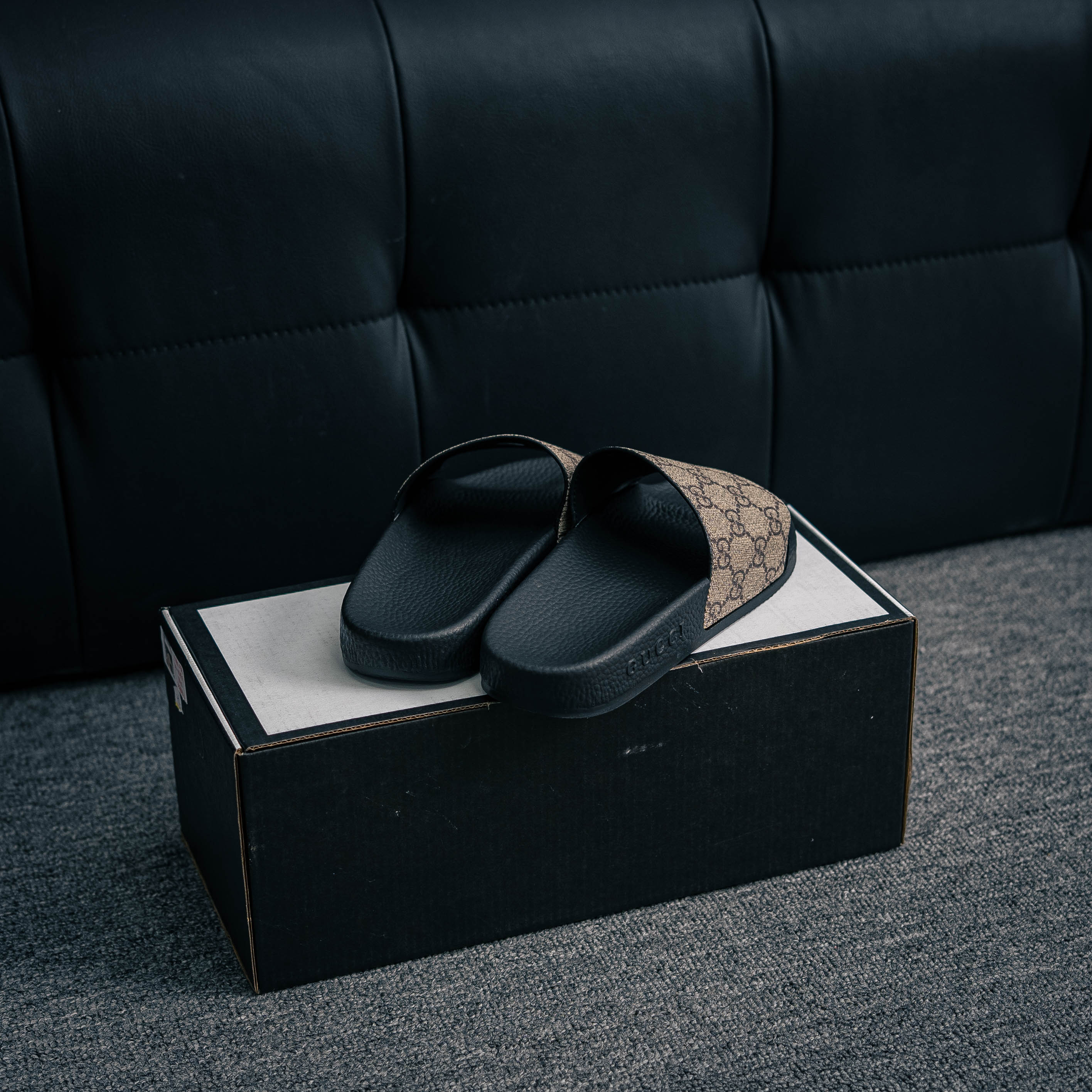 Gucci GG Supreme slides (1:1)_img_4