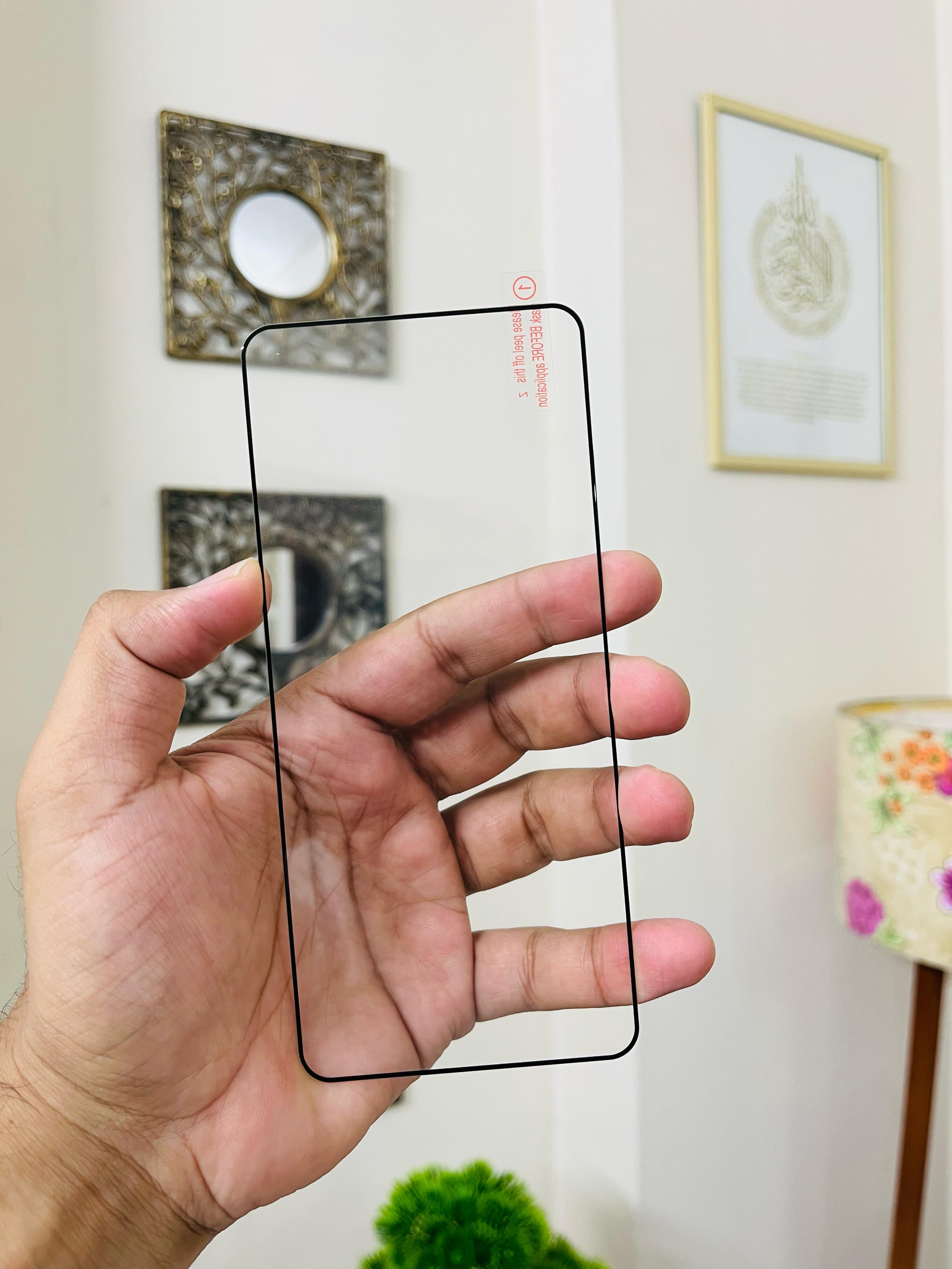 IQOO Z10x/IQoo Neo9/9Pro/IQOO Neo 10/Neo 10R/Neo 10Pro/Neo 7/IQOO Z9/Z9X/Iqoo Z9 Turbo/IQoo Z9 TurboPlus /Iqoo 13 Screen Protector Premium Quality With Fingerprint Supported IQoo 13/IQOO Z10x Full Glue Tempered Glass_img_2