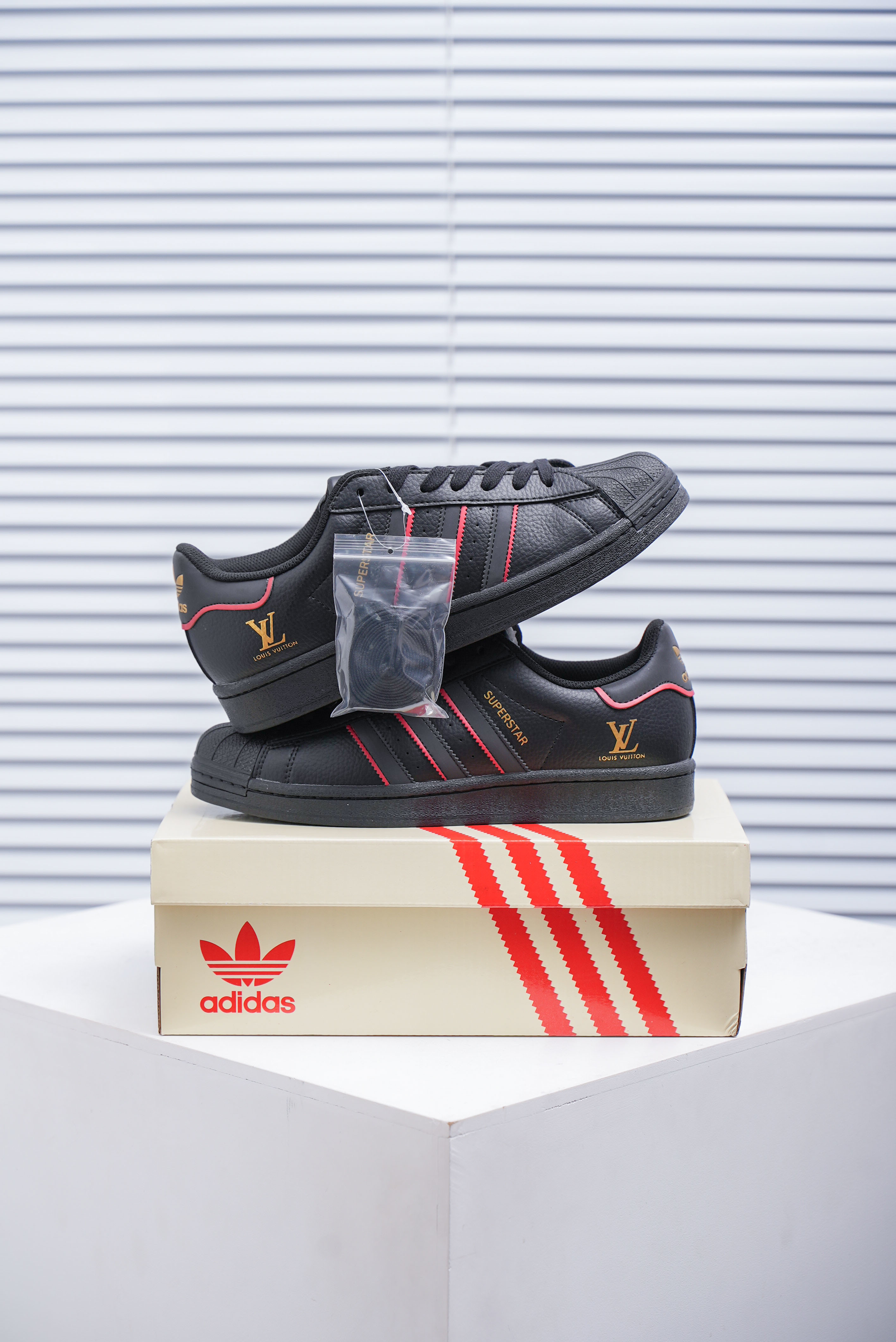 Adidas Superstar ADV x Felipe Gustavo (1:1)_img_1