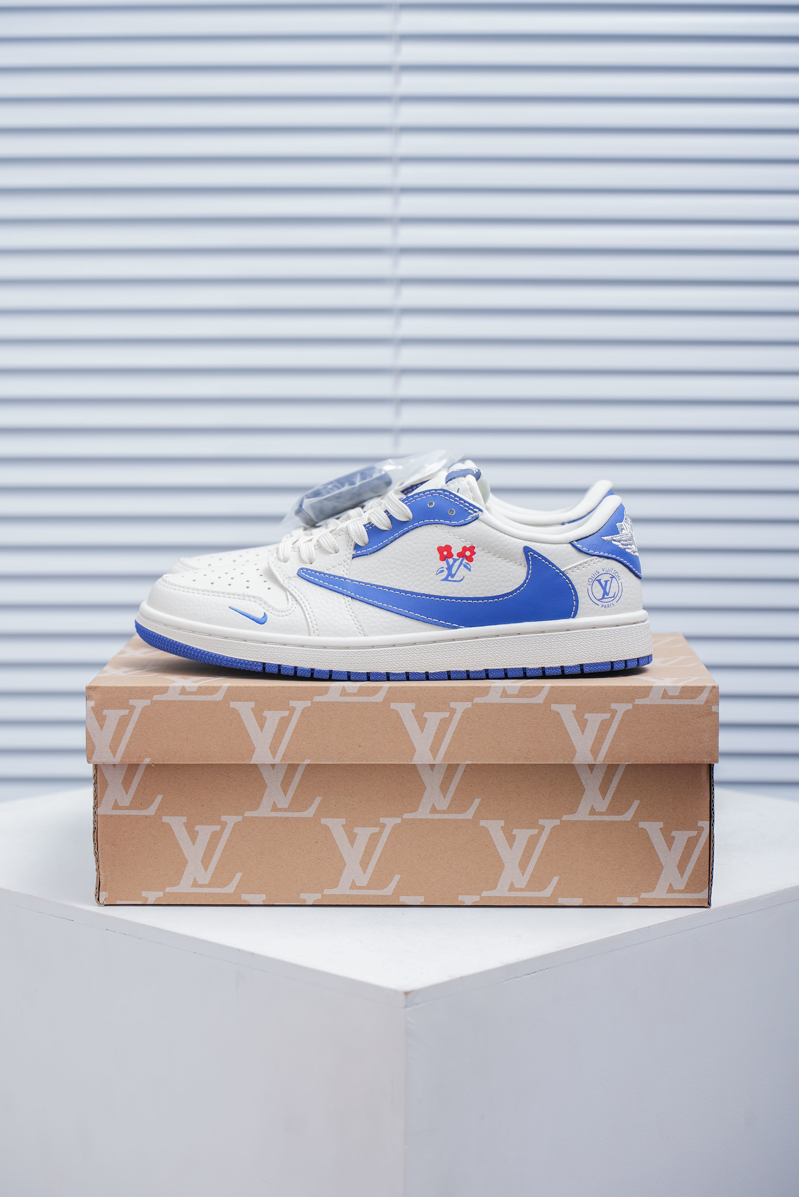 Nike Air Jordan 1 Low X Supreme_img_4