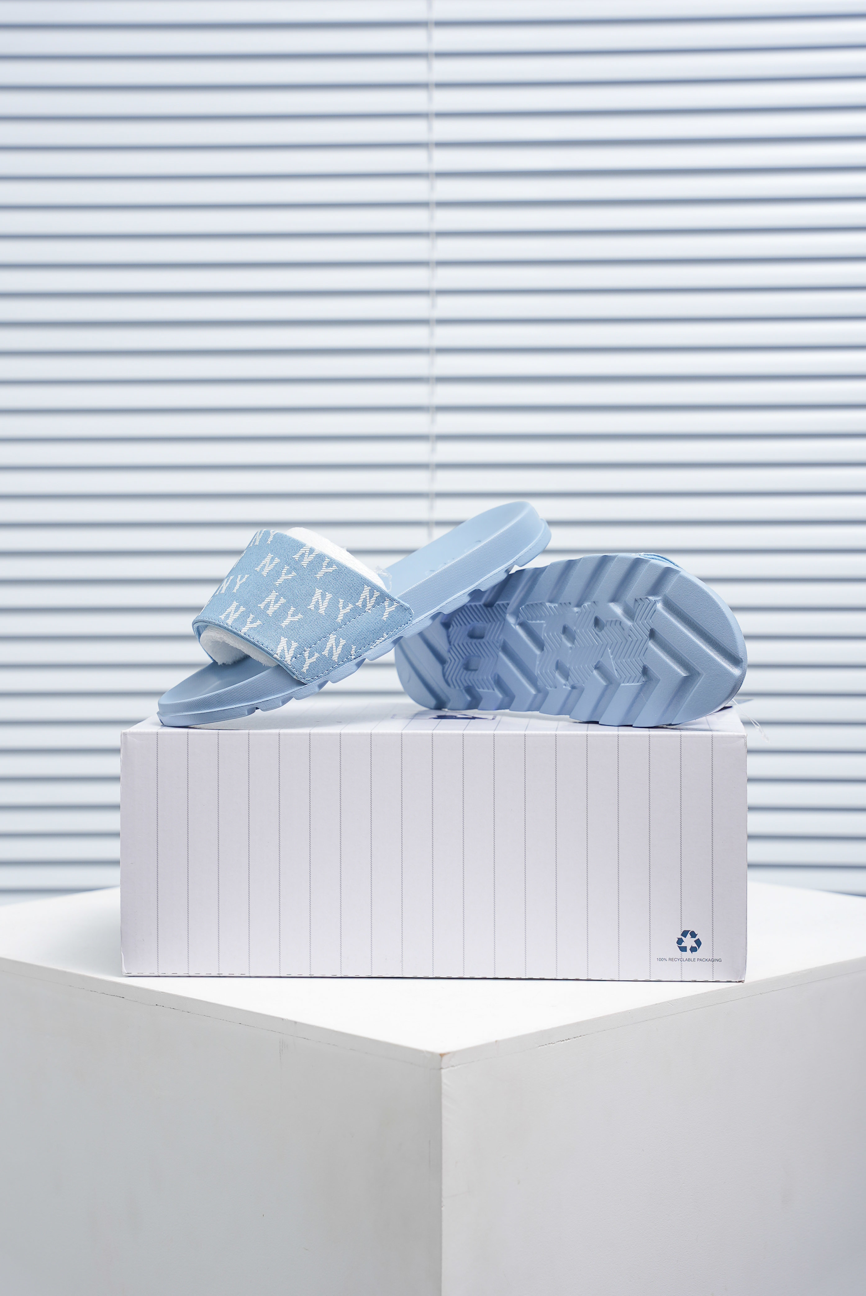 MLB Mounder Denim Monogram Slide (1:1)_img_0