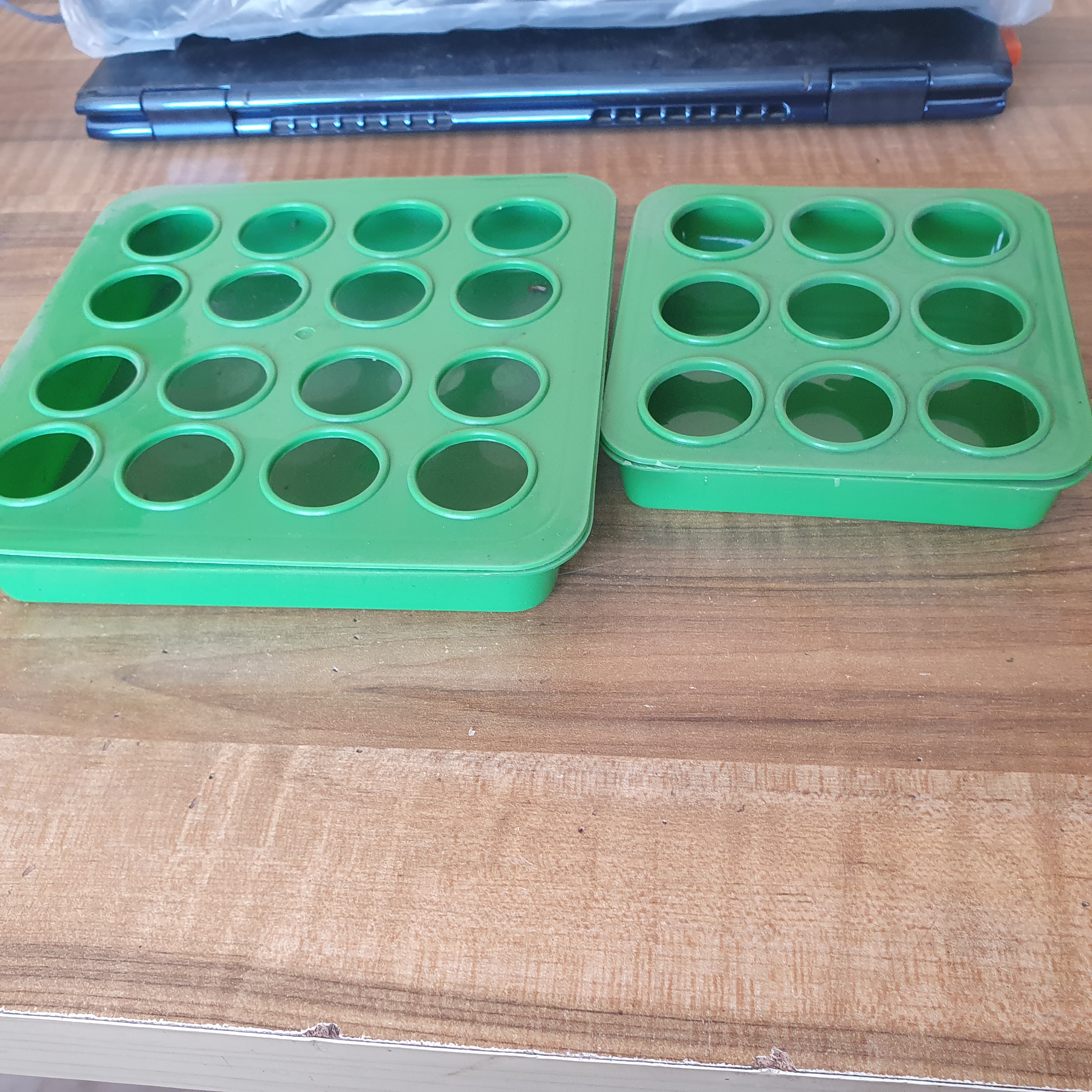 কয়েল পাখির খাবার বাটি বড়_img_1