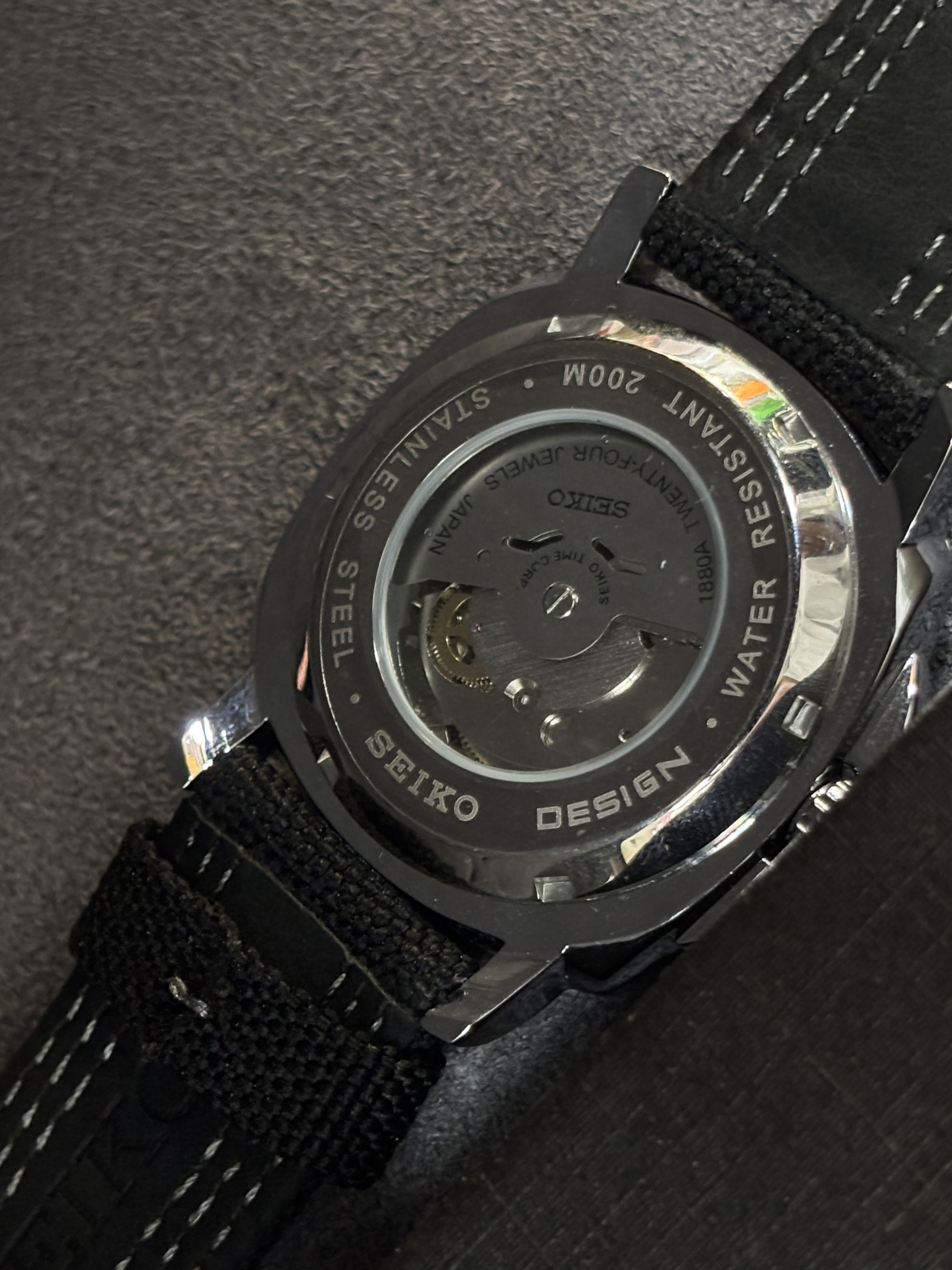 (AAA) copy Seiko 5 Sports automatic watch with a black dial and a black nylon strap_img_1