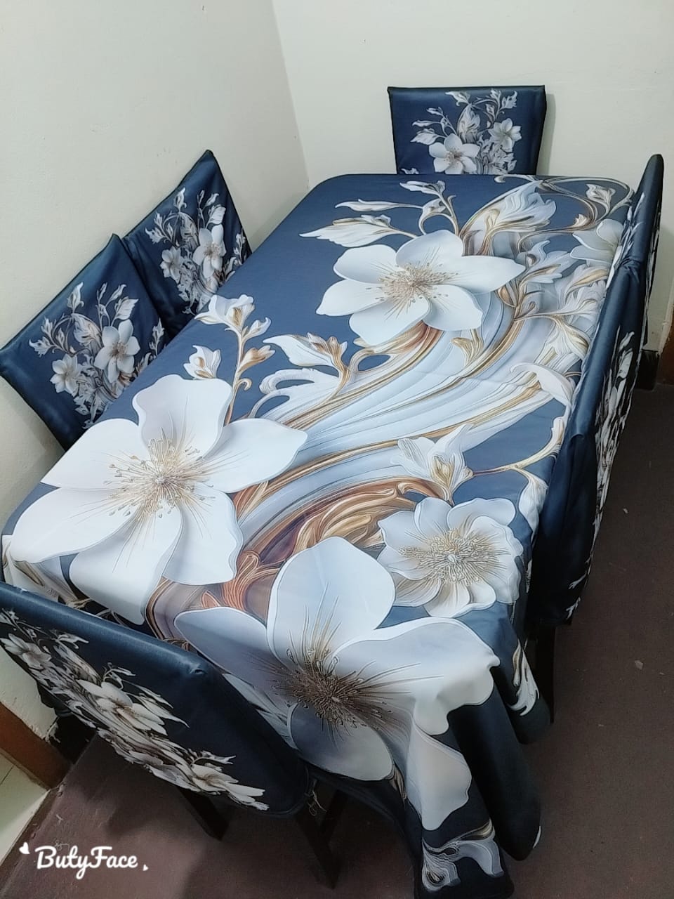 China Premium 3D Print Table Cloth Set_img_0