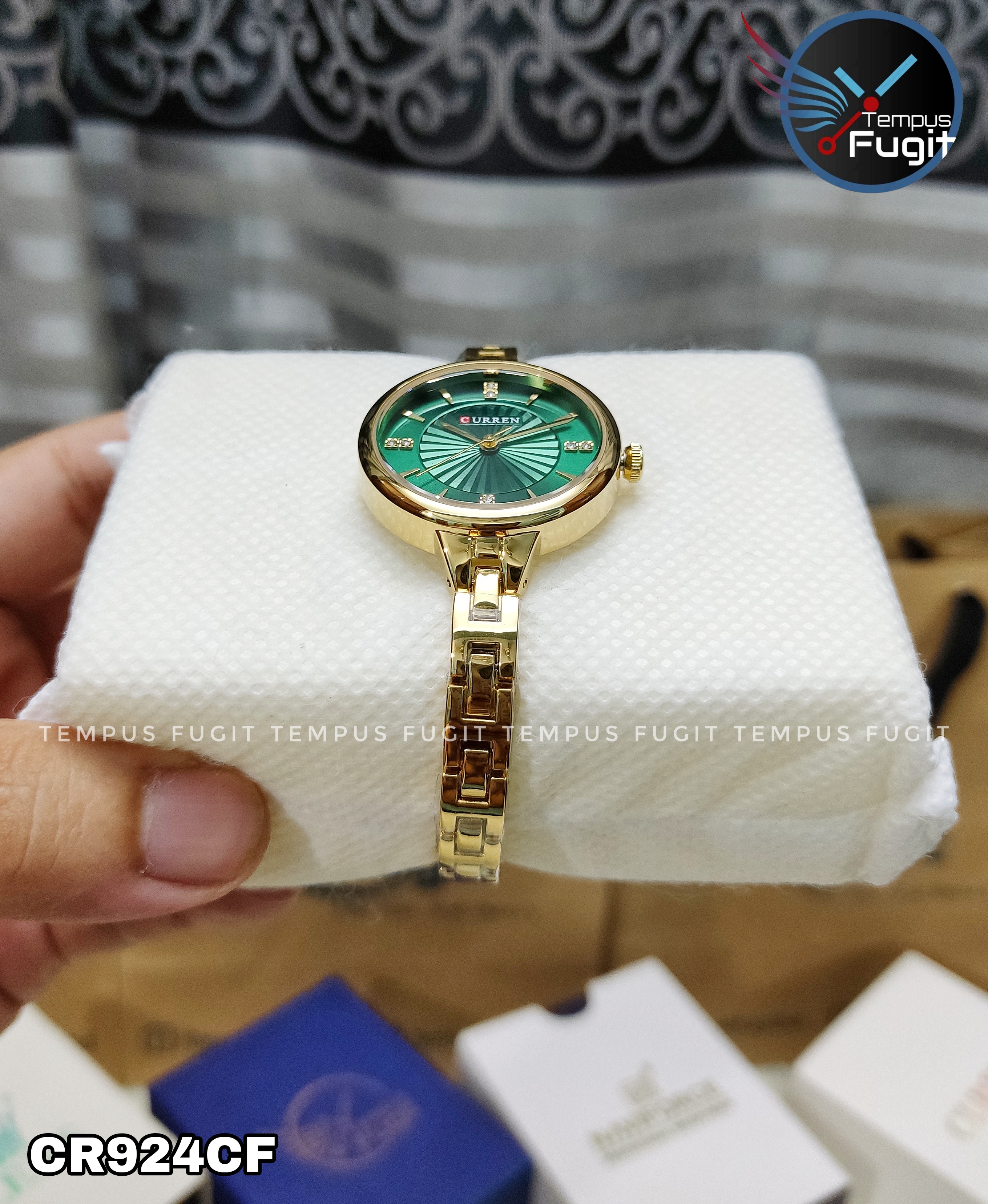 Curren 9097 Ladies Chain Watch- Green Dial- Golden Bezel- Golden Chain- TF Code CR924CF_img_8