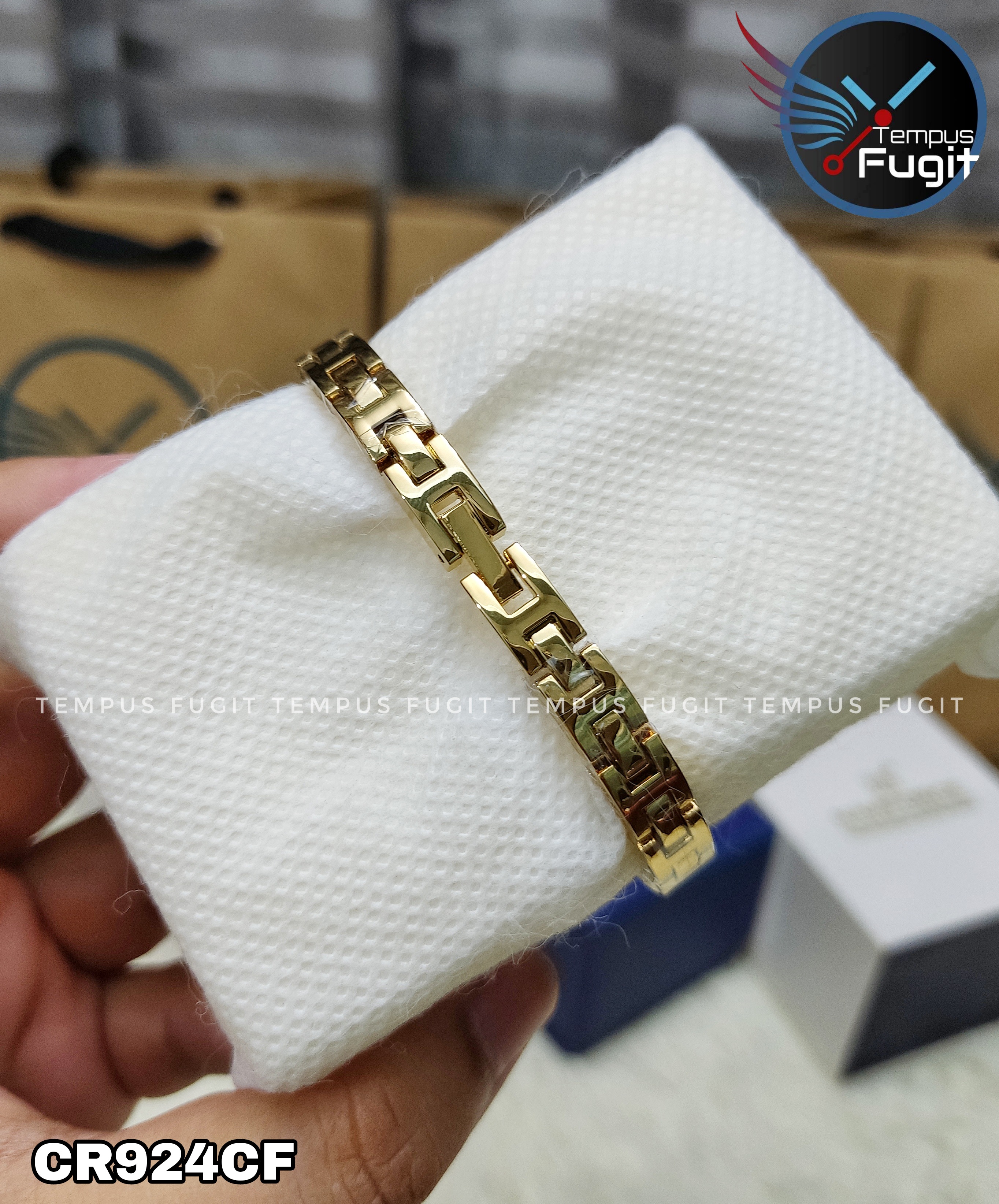 Curren 9097 Ladies Chain Watch- Green Dial- Golden Bezel- Golden Chain- TF Code CR924CF_img_10