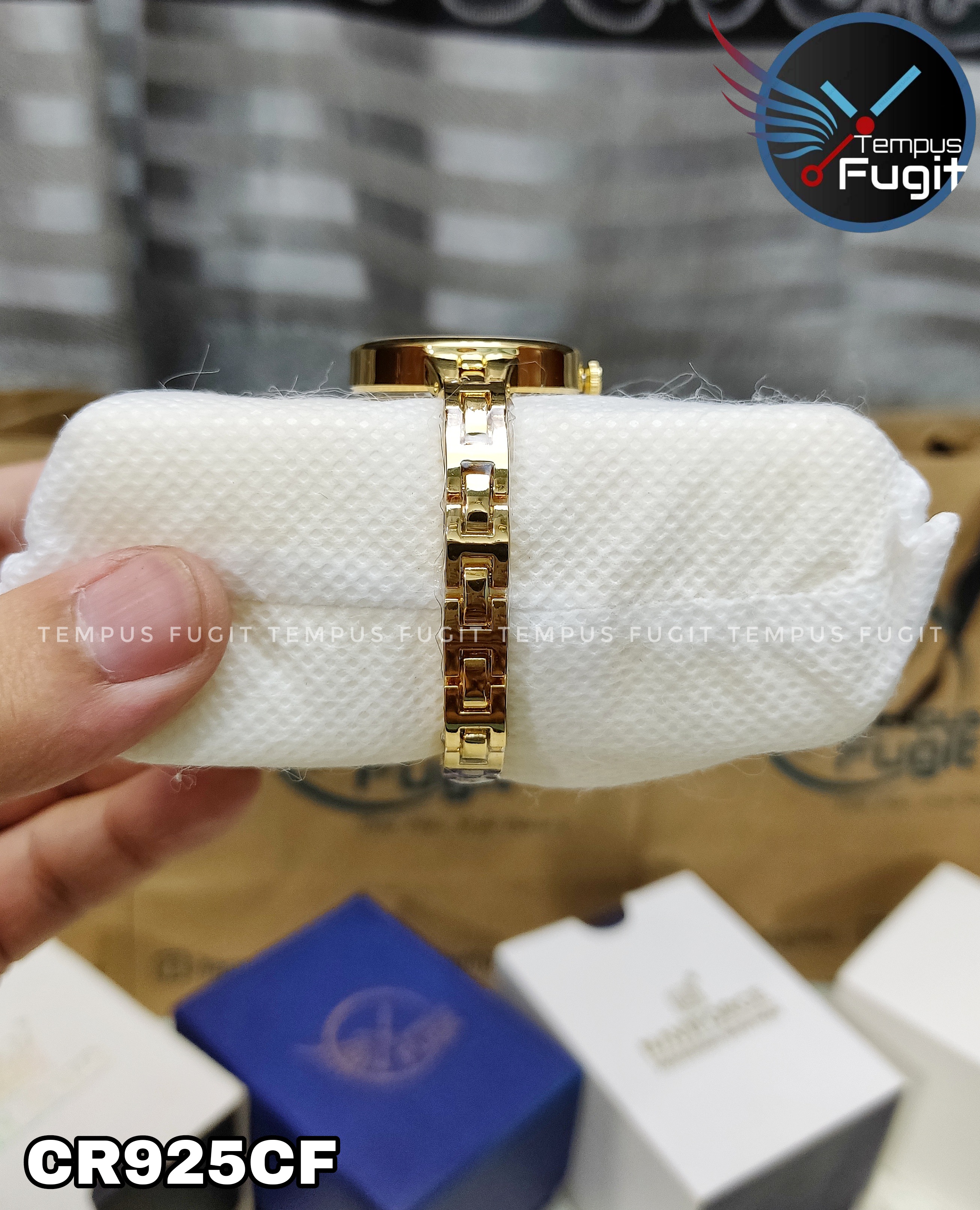 Curren 9097 Ladies Chain Watch- Silver Dial- Golden Bezel- Golden Chain- TF Code CR925CF_img_7