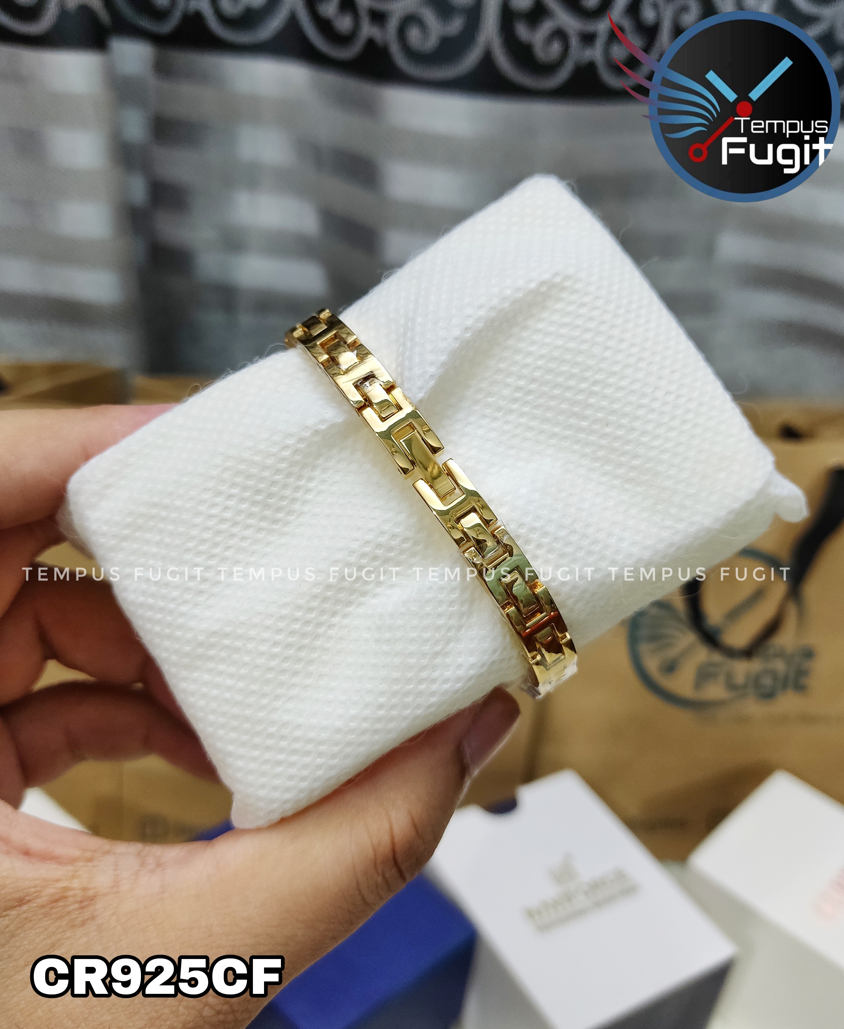 Curren 9097 Ladies Chain Watch- Silver Dial- Golden Bezel- Golden Chain- TF Code CR925CF_img_8