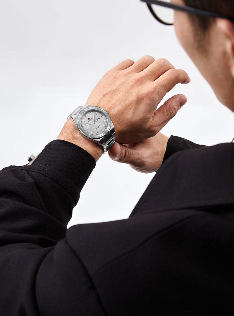 Naviforce 9218 Gents Chain Watch- Silver Dial- Silver- Bezel- Silver Chain- TF Code NF994CM_img_5