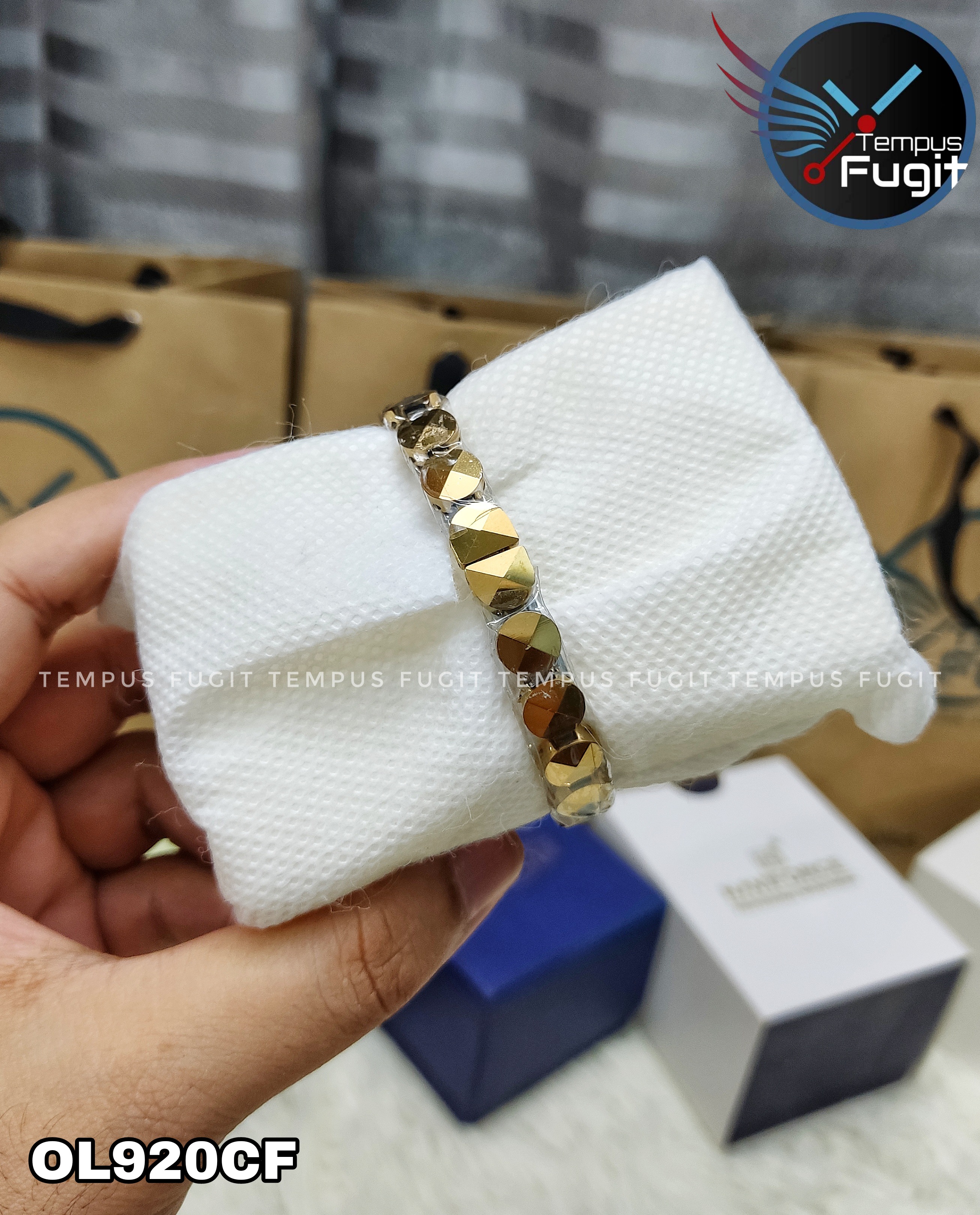 OLEVS 7007 Ladies Chain Watch- Golden Dial- Golden Bezel- Golden Chain- TF Code OL920CF_img_17