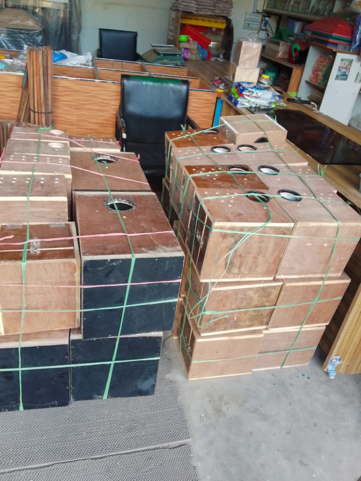 সান কুনুর,রিংনেট,টিয়া পাখি ব্রিডিং বক্স_img_1