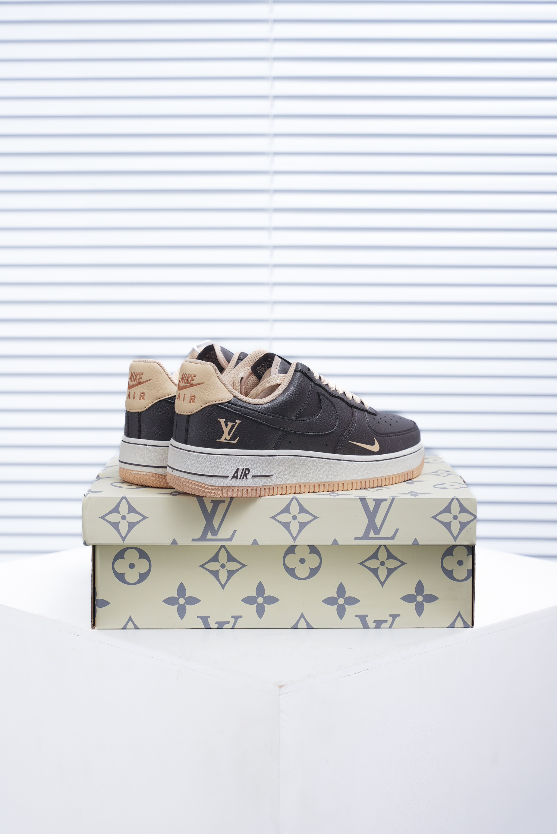 Vuitton x Nike Air Force 1 (1:1)_img_3