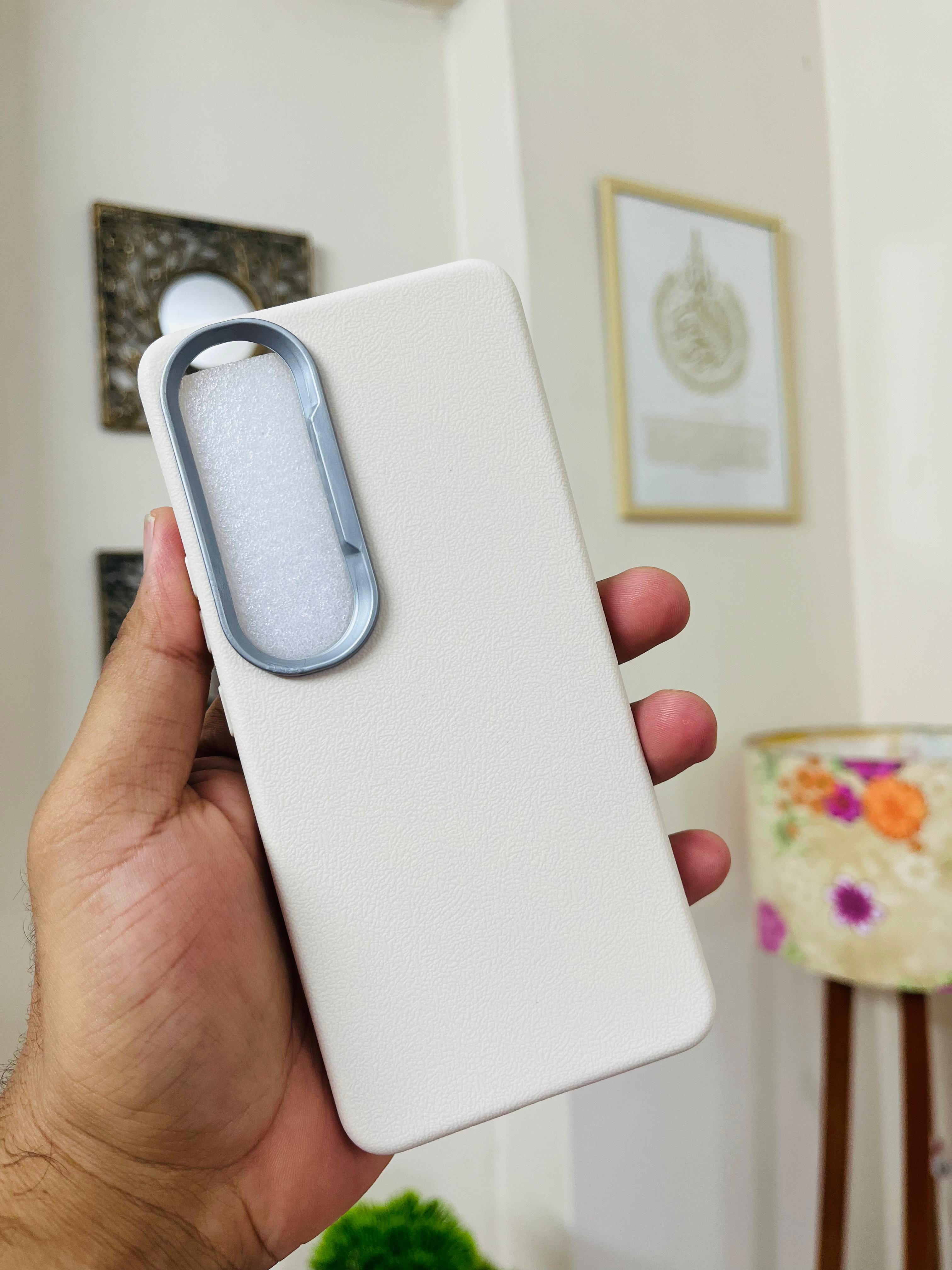 Vivo V50 Lite Back cover Rough Cross Patterned Magnetic Soft Silicone Leather For Vivo V50 Lite 5G case_img_4