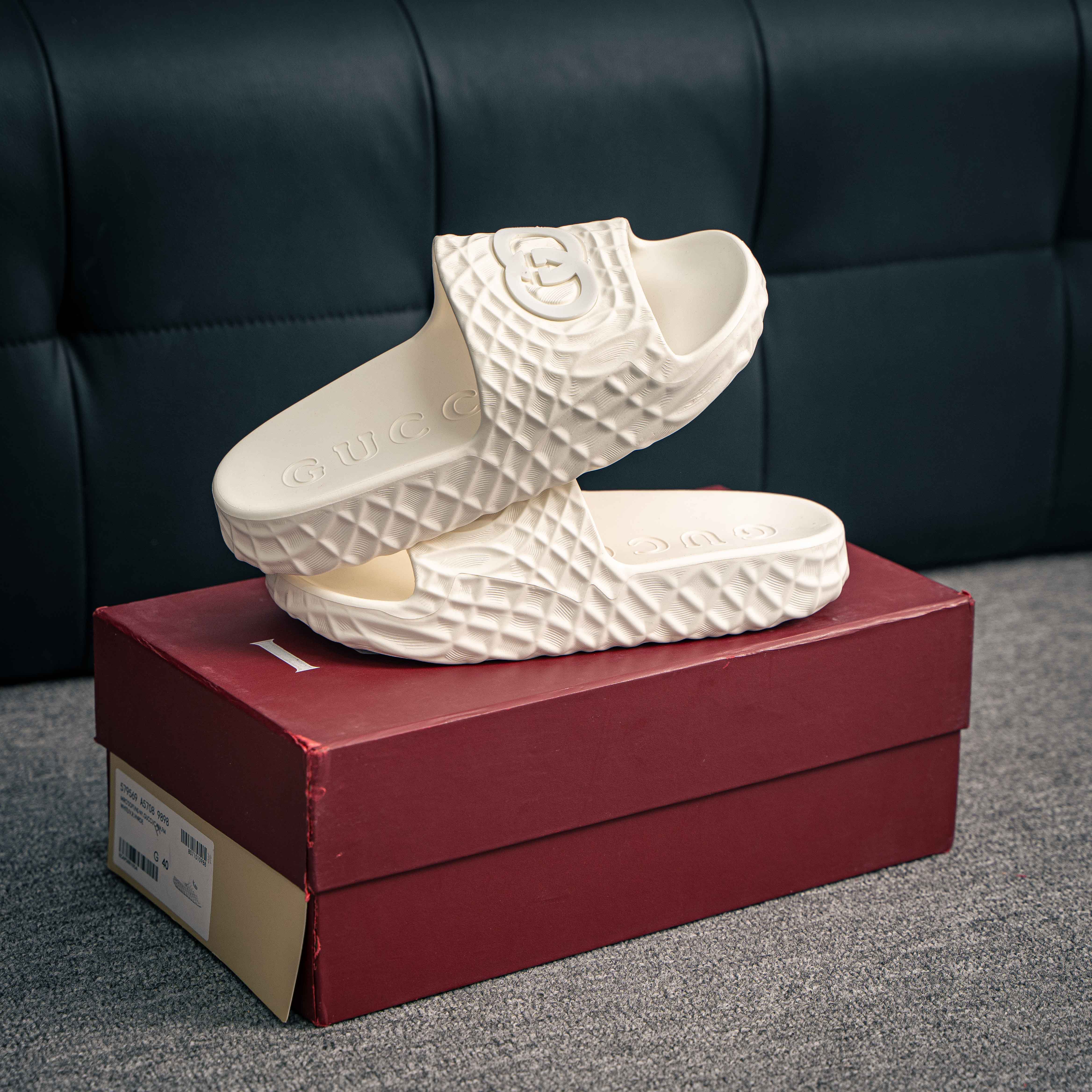 Gucci slide sandals (1:1)_img_1