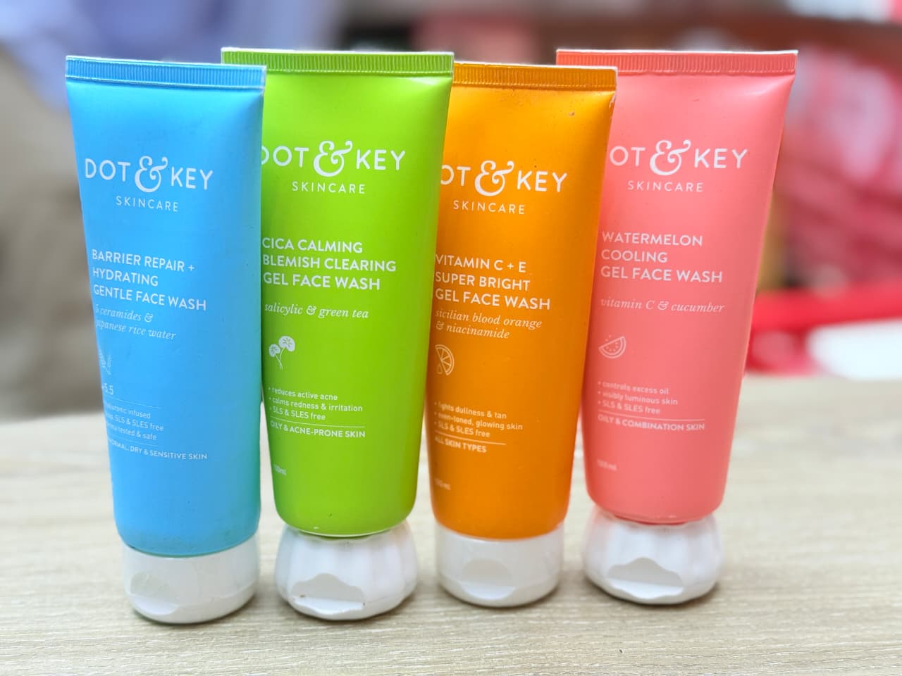 Dot & Key Watermelon Cooling Gel Facewash 100ml_img_1