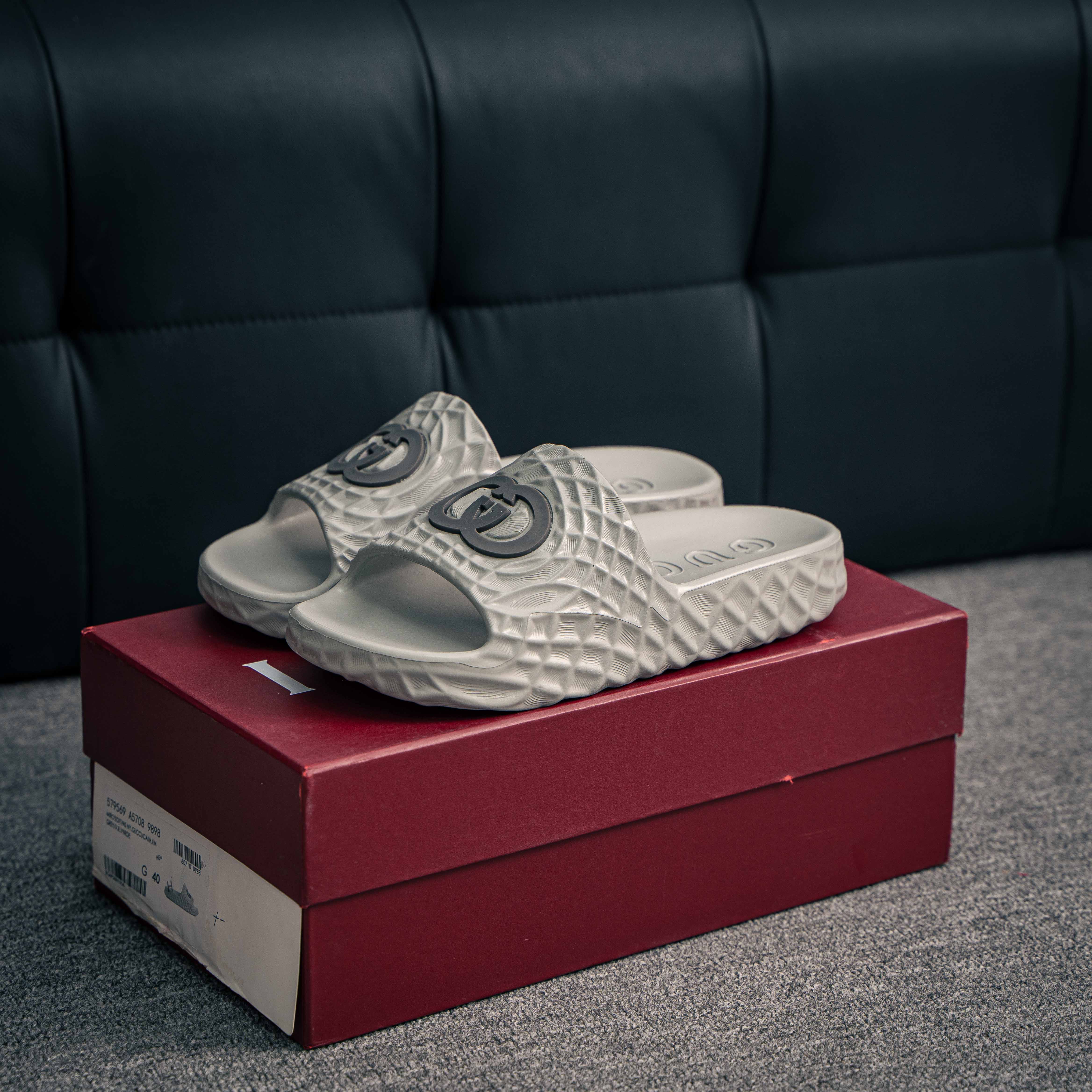 Gucci slide sandals (1:1)_img_3