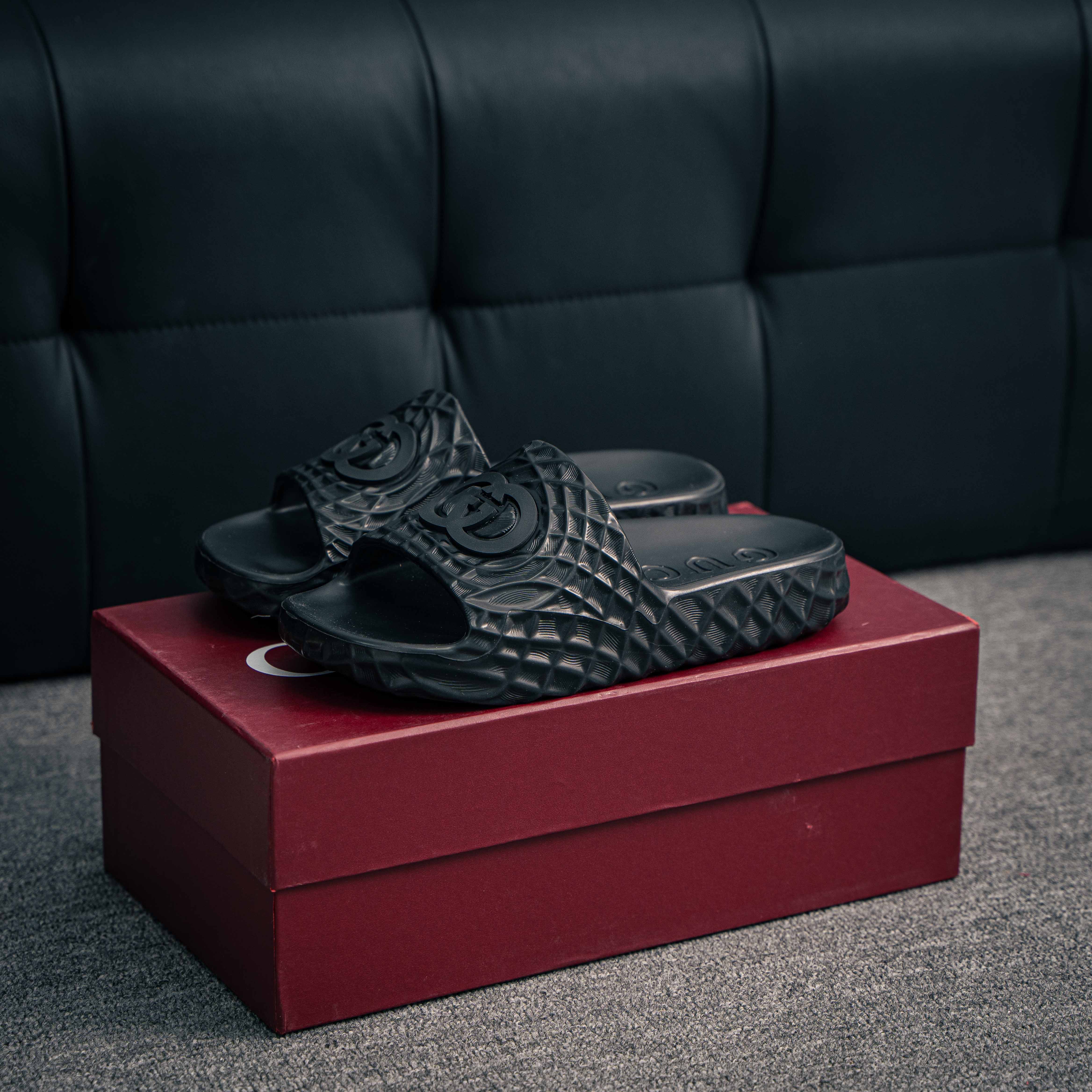 Gucci slide sandals (1:1)_img_3