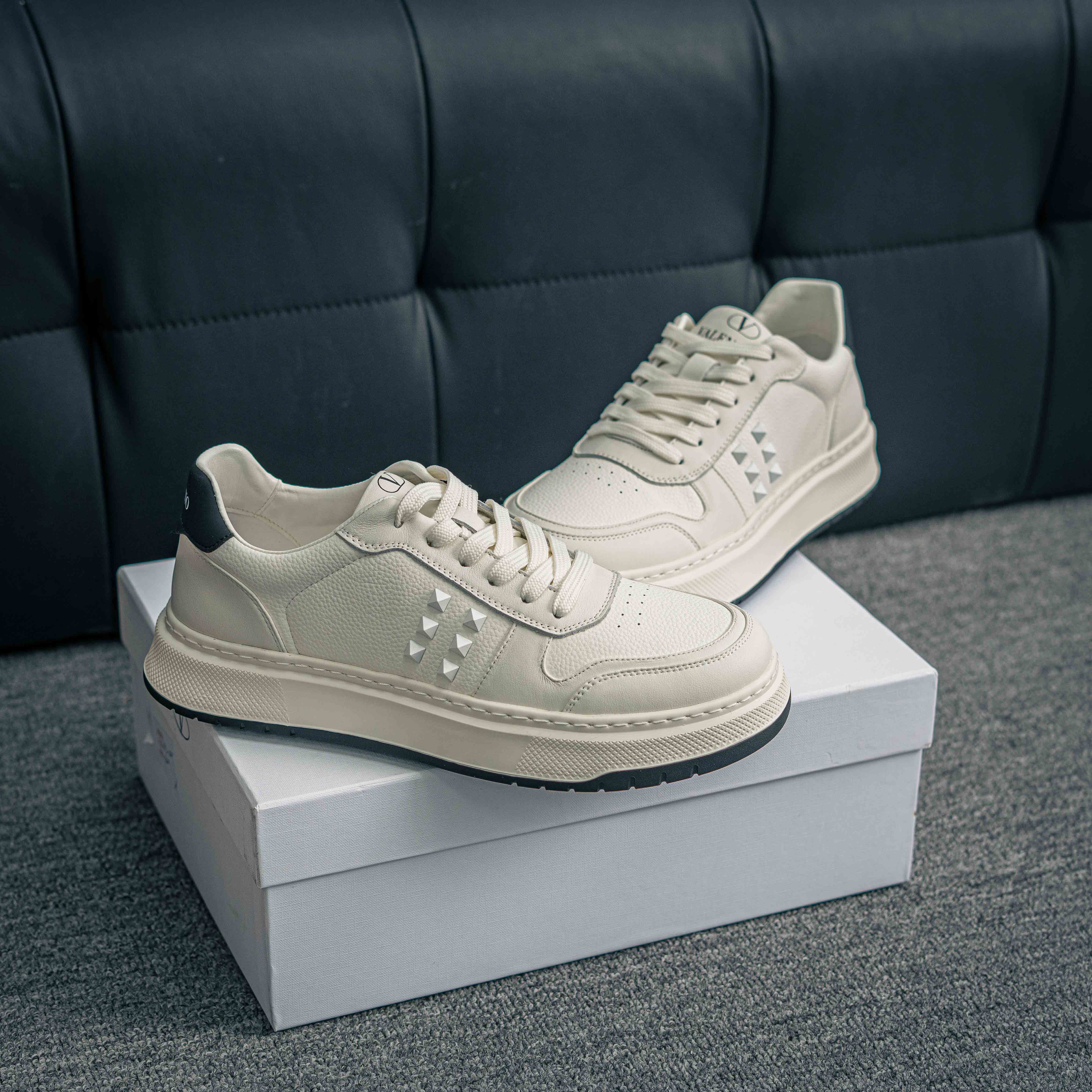 Valentino Garavani Rockstud Untitled sneakers (1:1)_img_0