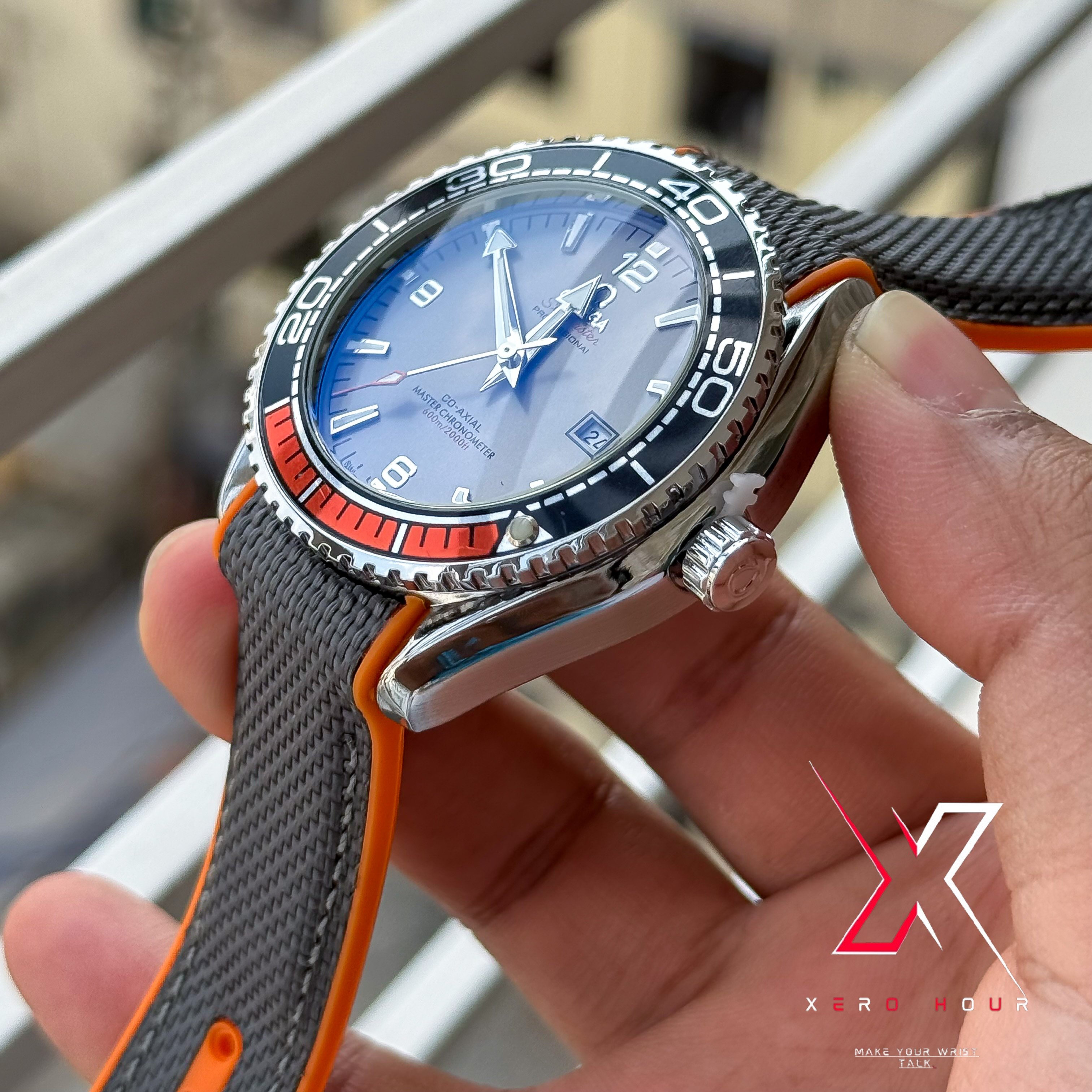 Omega Seamaster | Date just edition | Nylon strap | Grey Strap_img_3