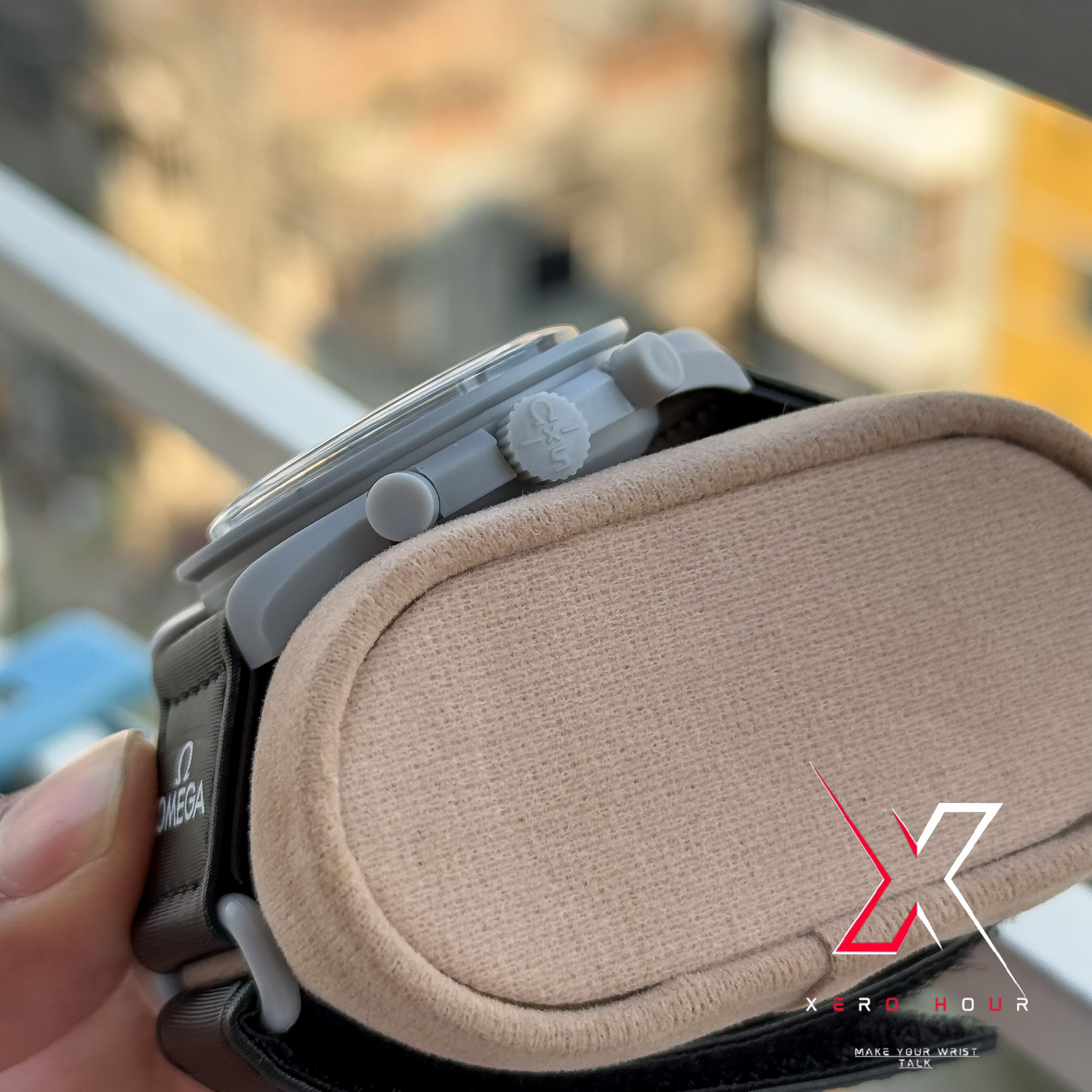 Omega Moons watch | Chronograph | Mission to the mood | Black grey body_img_4