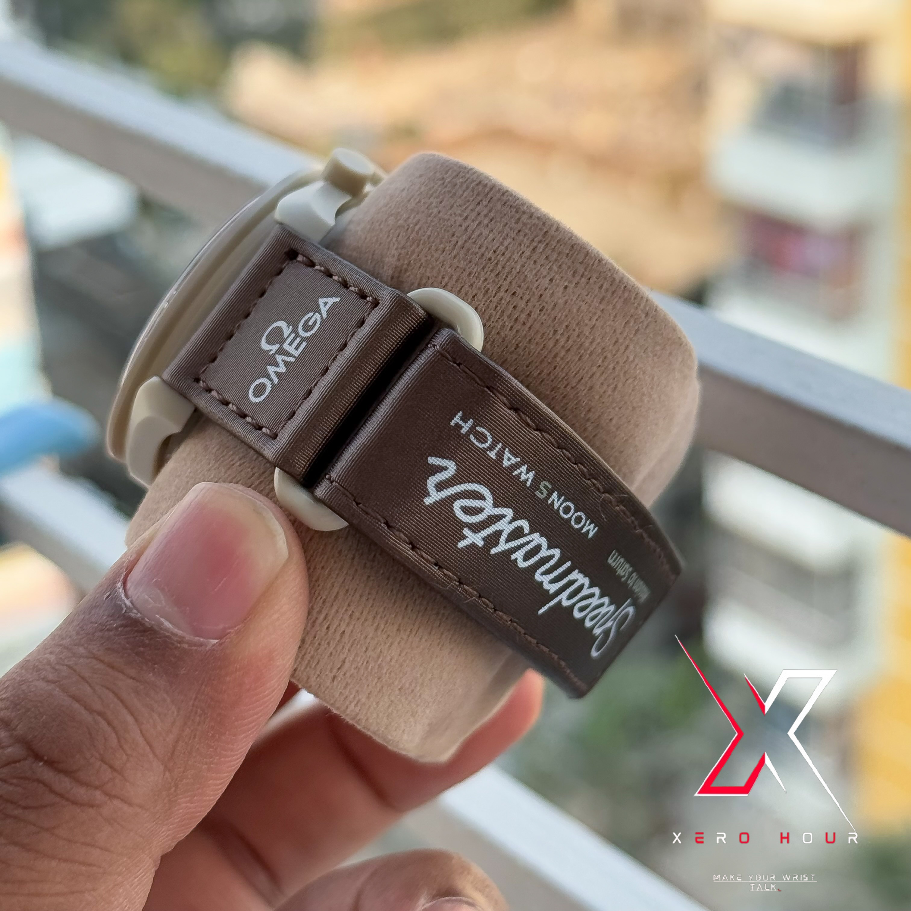 Omega MoonsWatch | Chronograph | Mission to Saturn | Dark Chrolocate cream_img_5