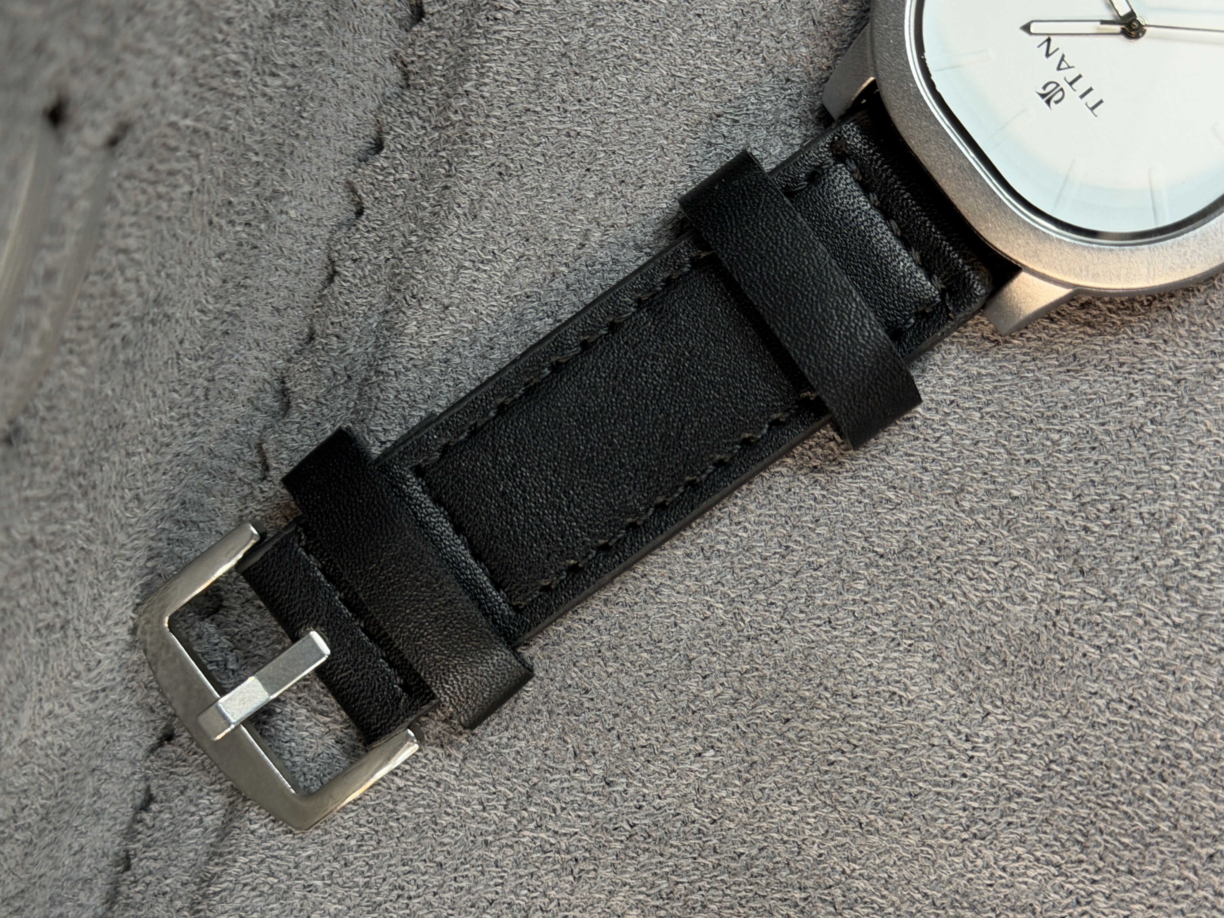 TITAN Lether balt_img_4