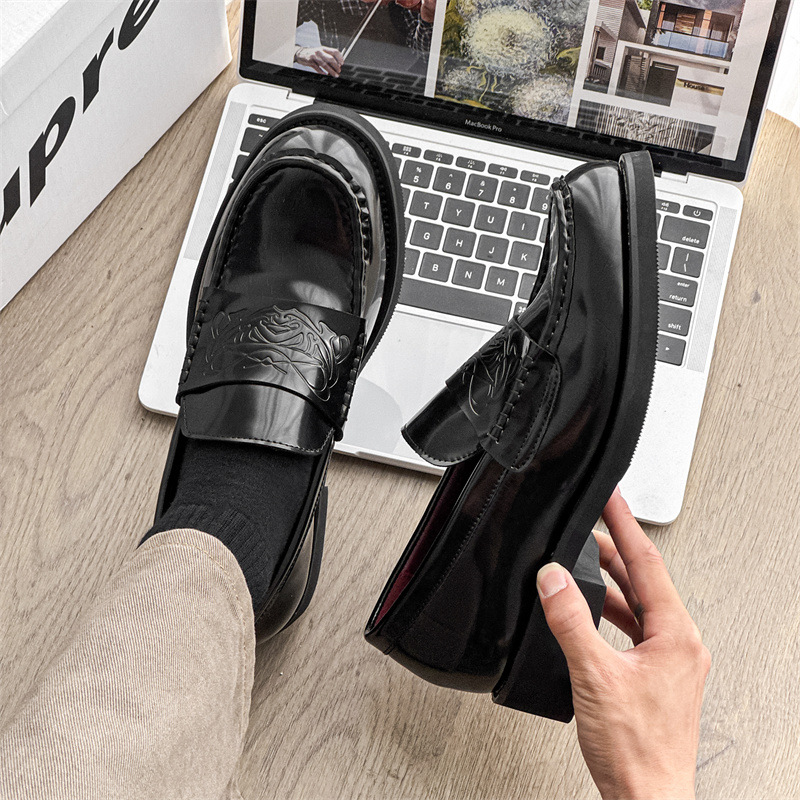 Midnight Emblem Loafers_img_10