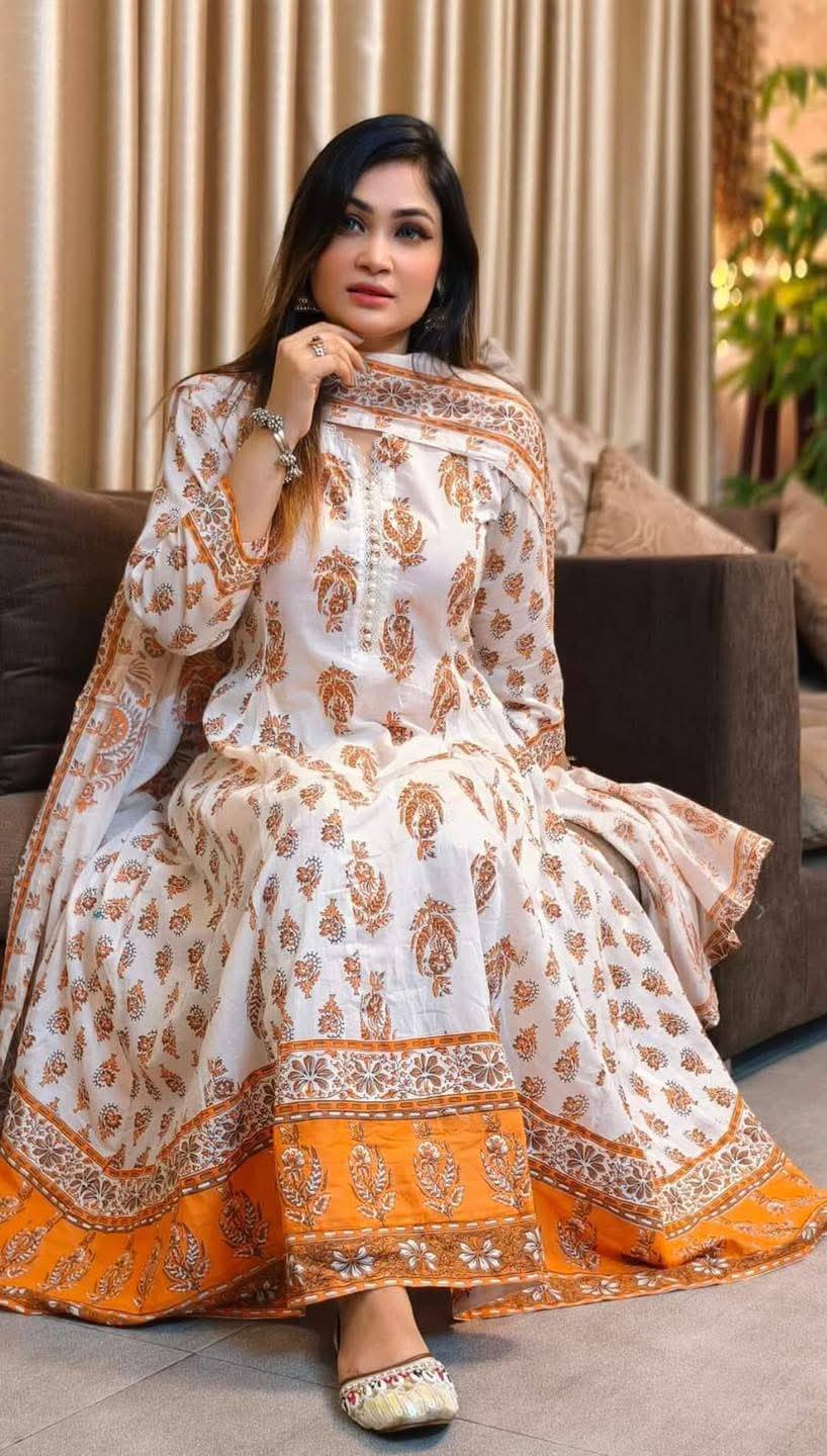 Cotton Gown Three Piece (Copy) - Image 10