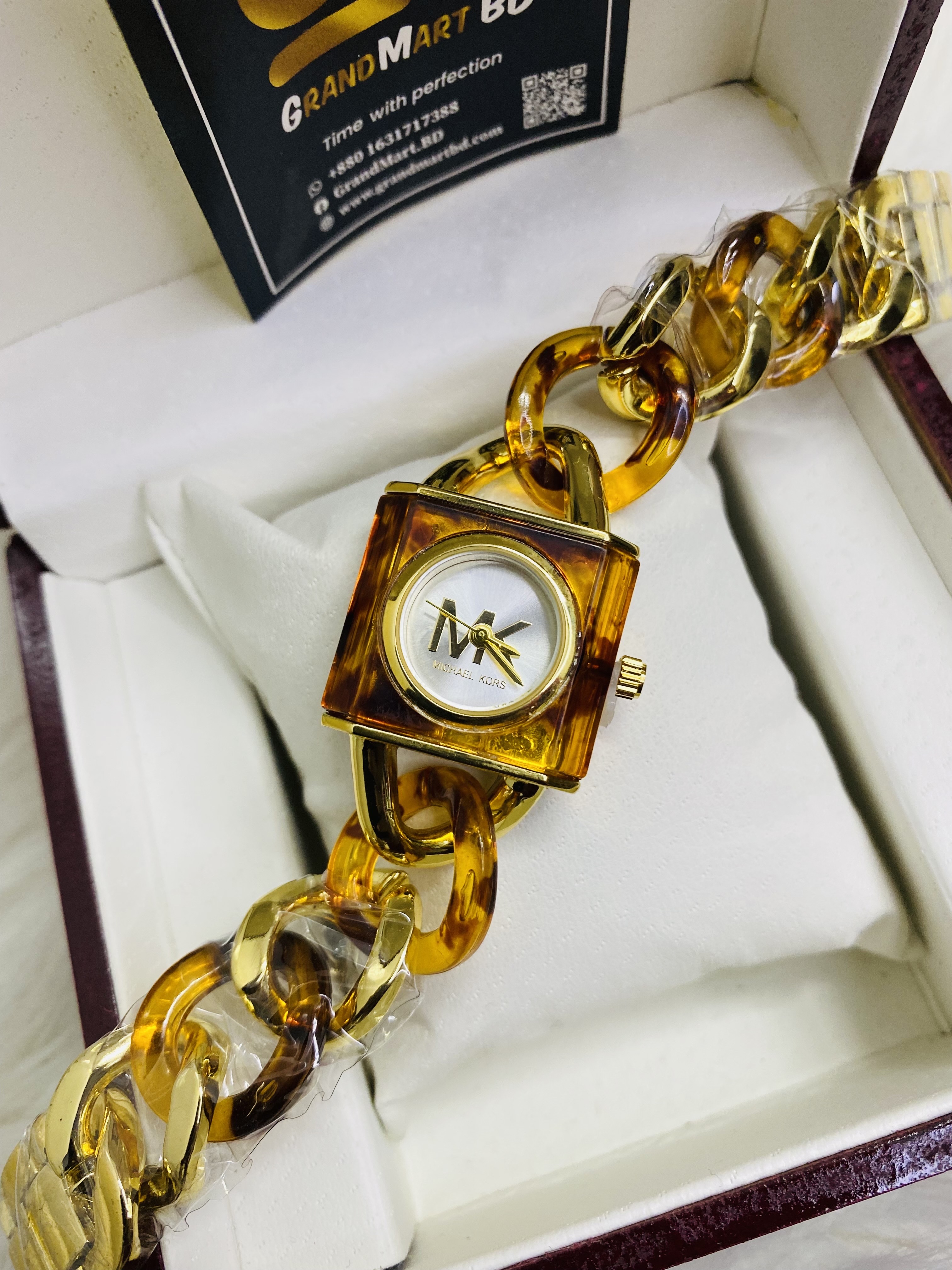 MK Large Chain Crystal look watch