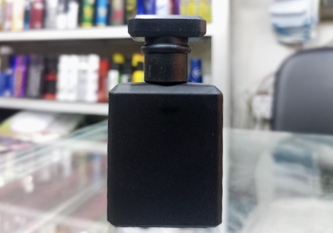 Empty Perfume Atomizer Refillable Matte Black Square Glass Spray 30ml Bottle  1 pcs_img_3