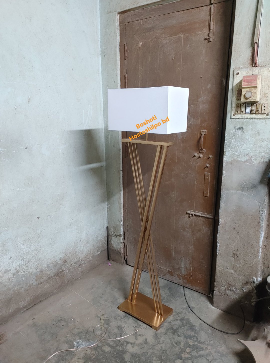 Corner stand lamp_img_6