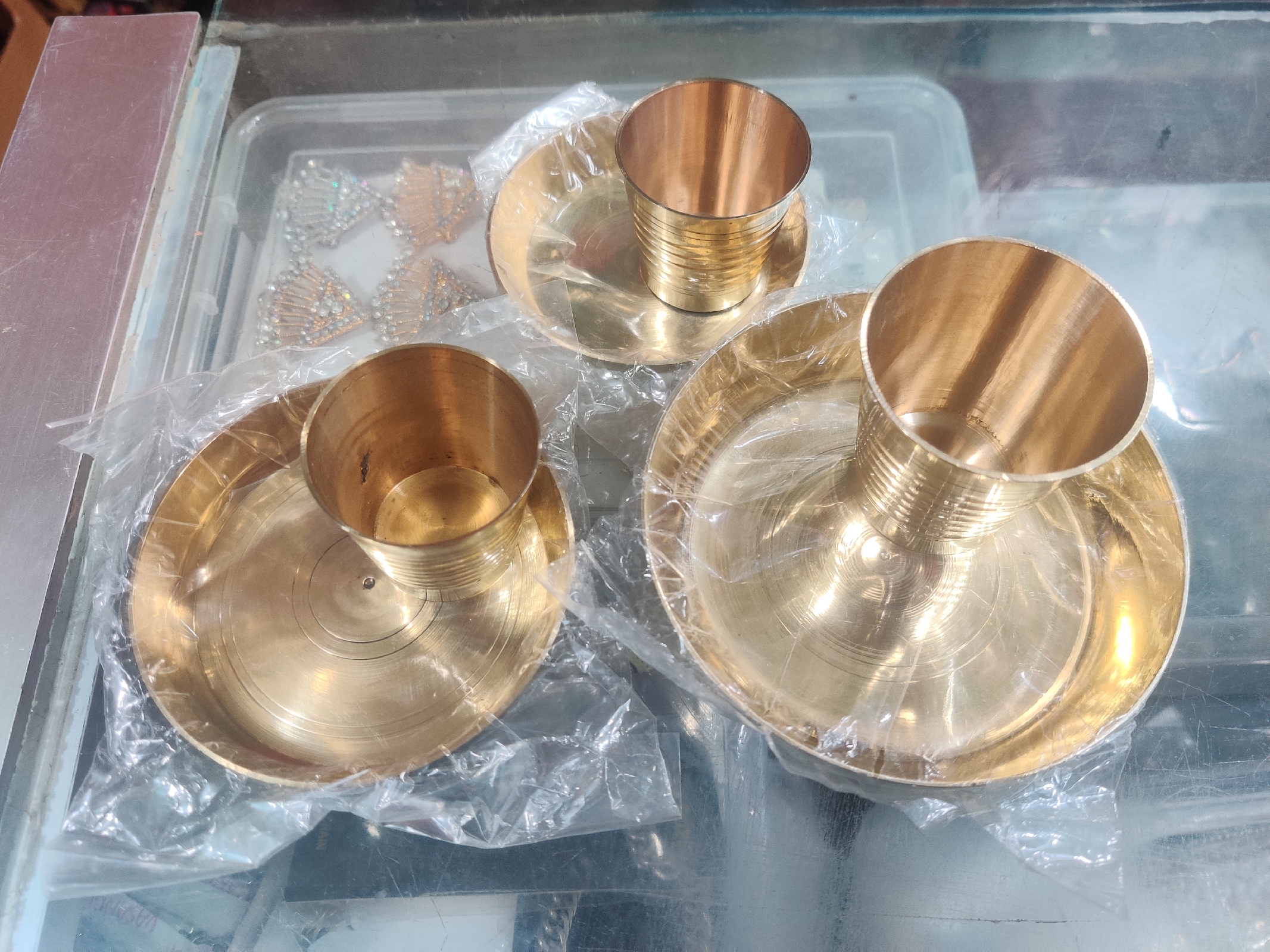 পিতলের থালা গ্লাস - Image 1