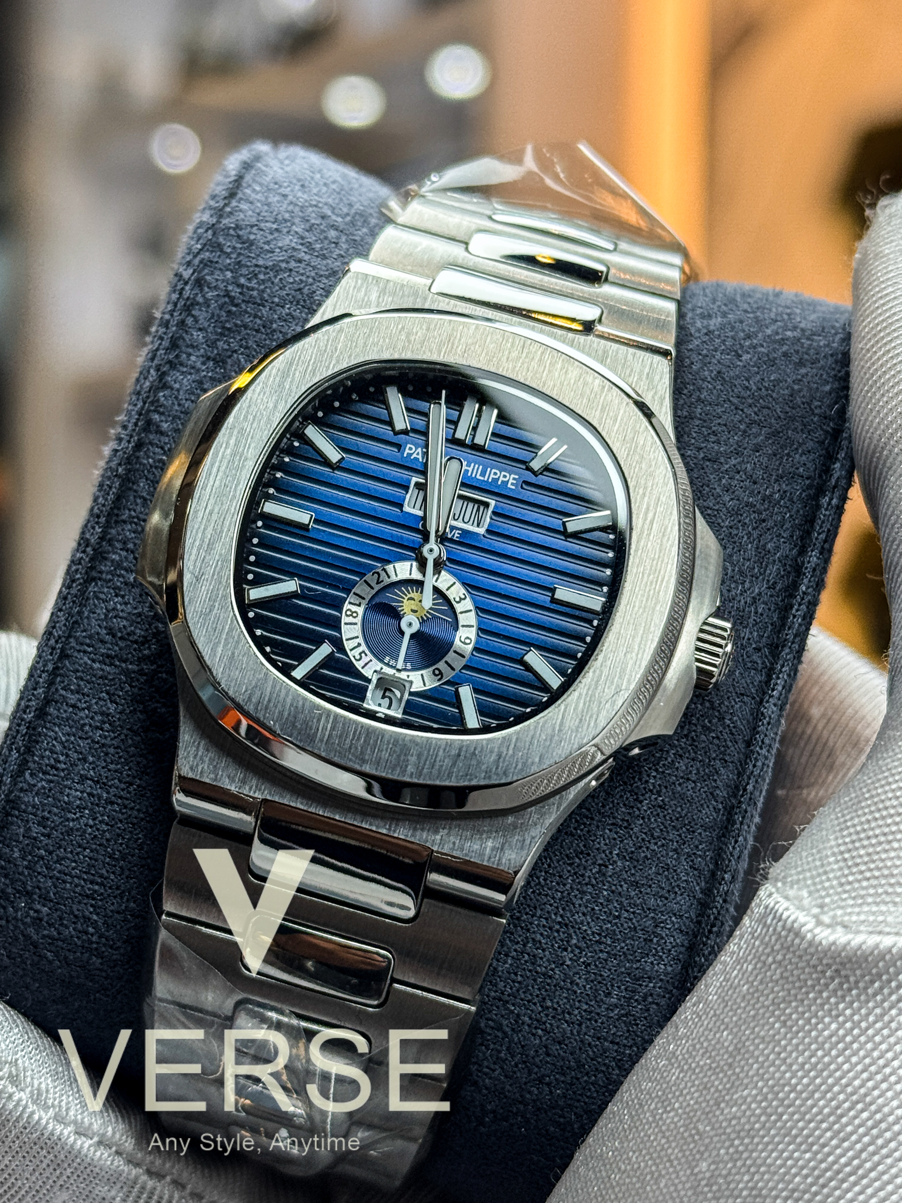 Patek Phlippe Nautilus Blue dial Perpetual Calendar automatic