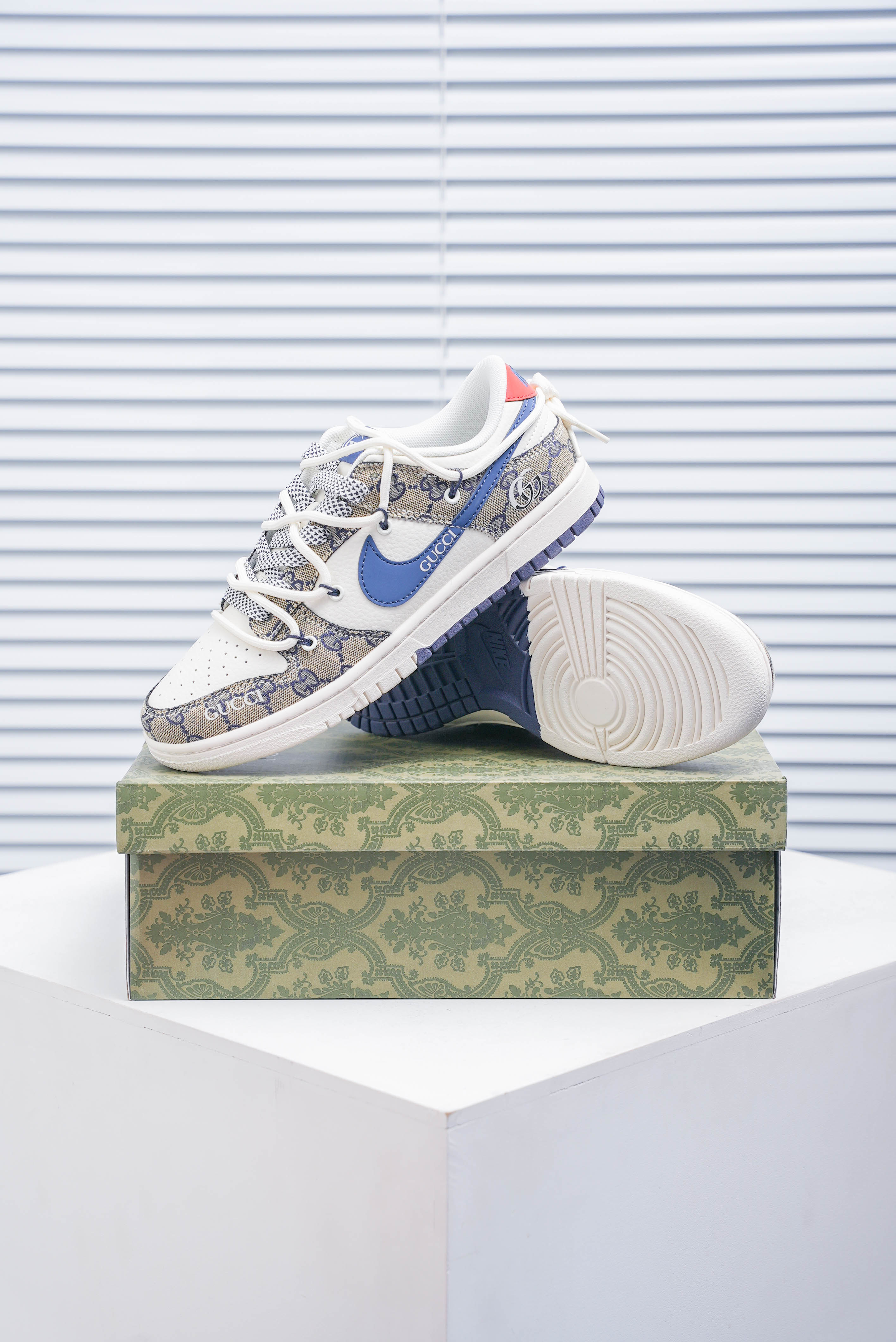 Nike SB Dunk Low X Gucci (1:1)