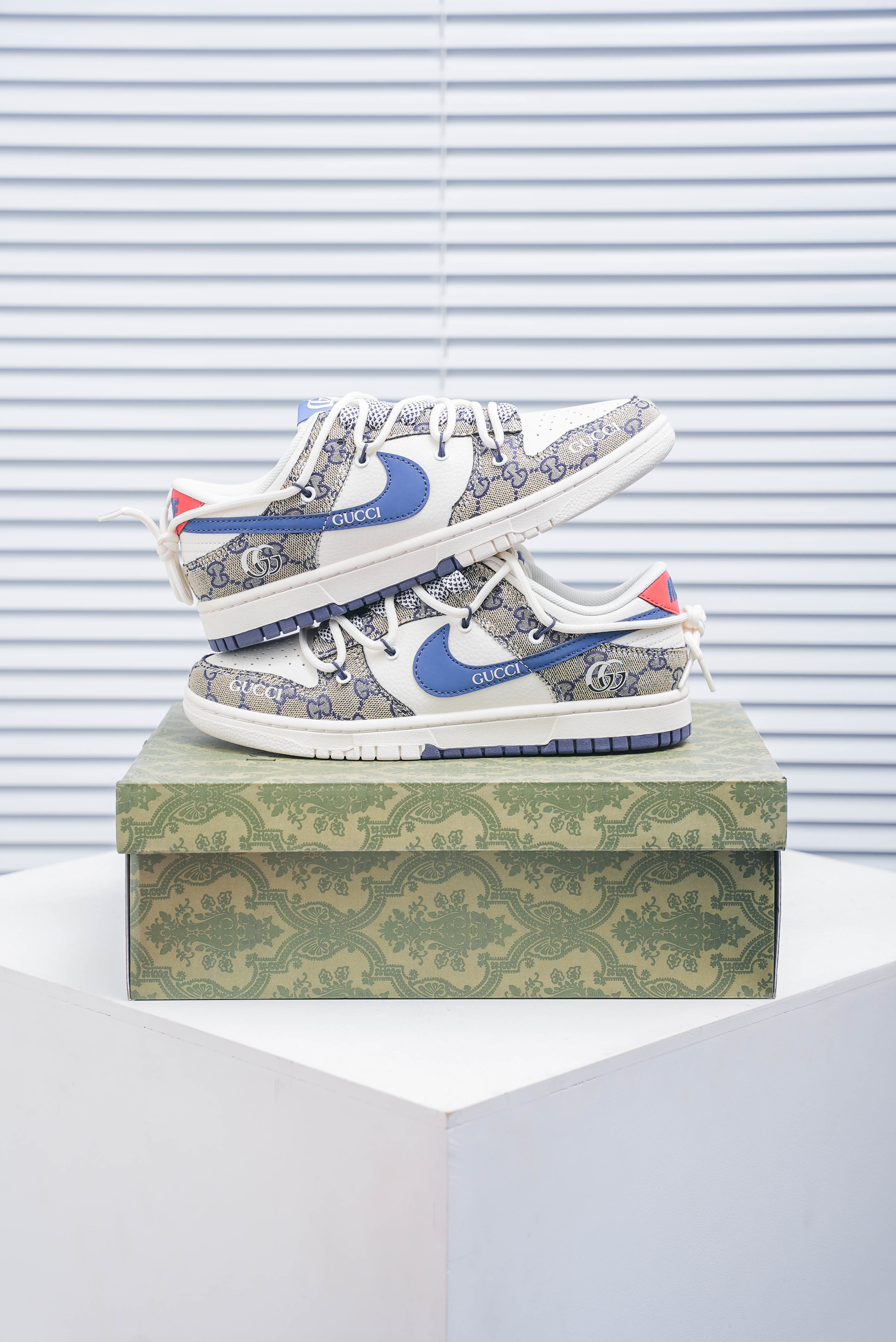 Nike SB Dunk Low X Gucci (1:1)_img_1