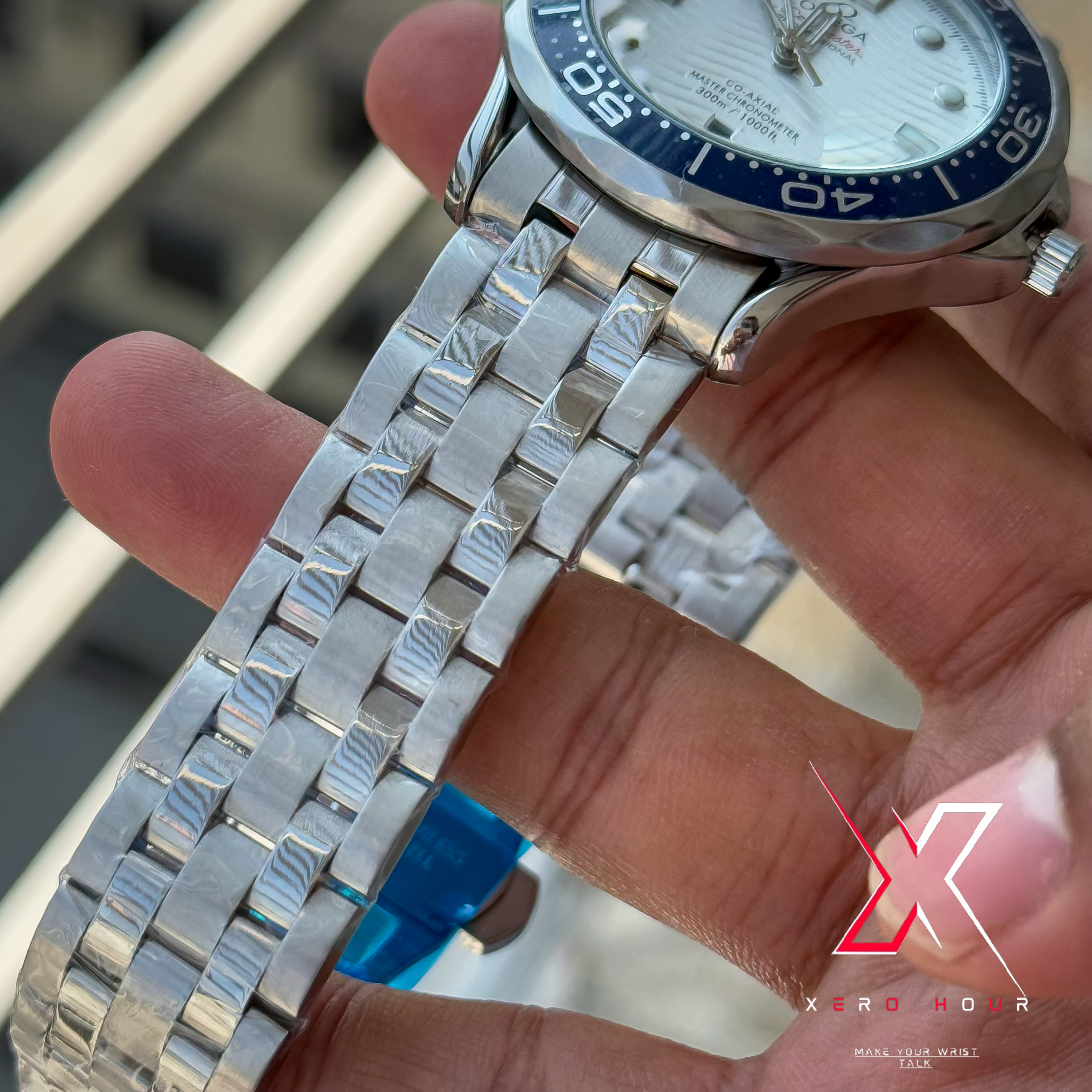 Omega Seamaster | Date just | Blue bezel white dial | AA Grade_img_4