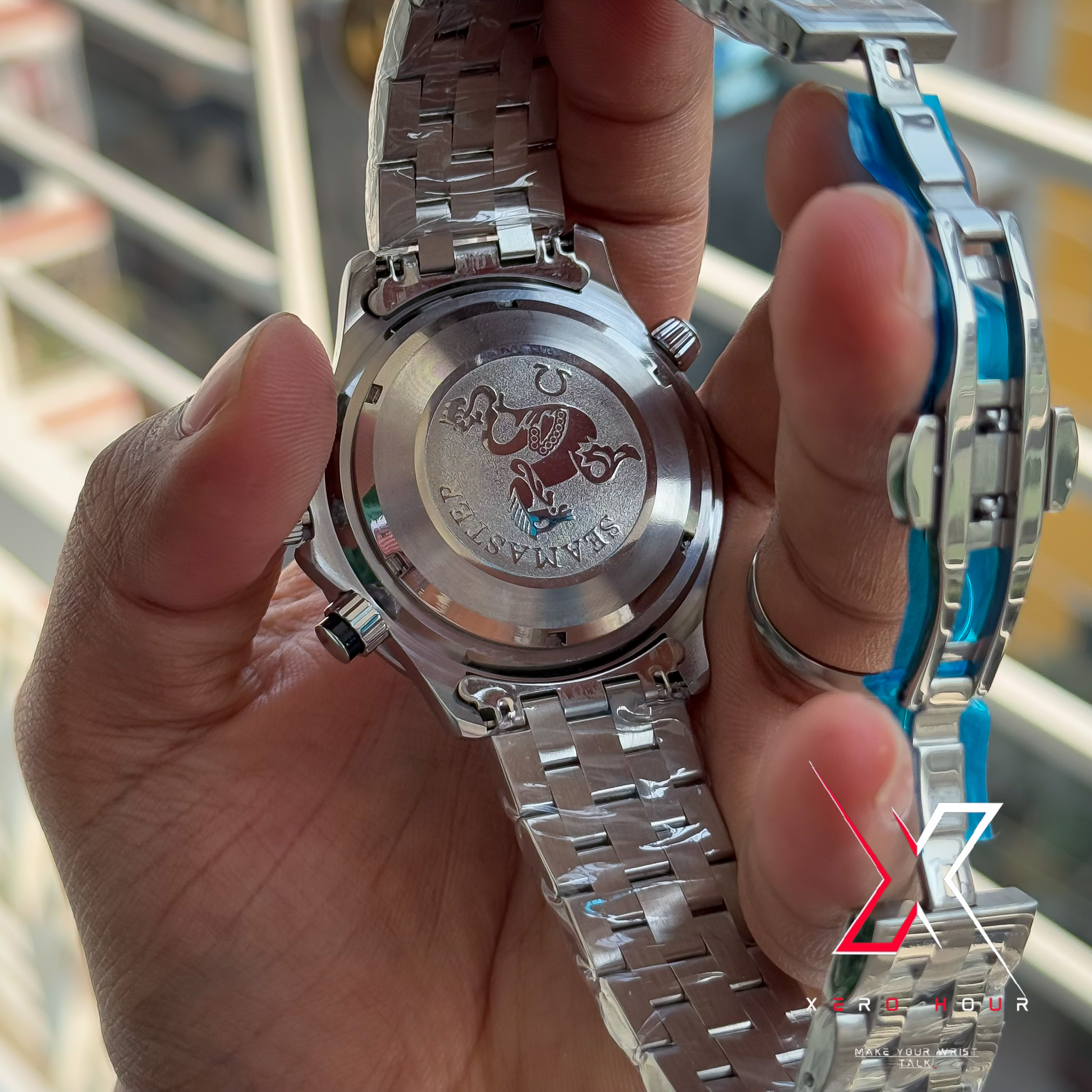 Omega Seamaster | Date just | Black bezel white dial | AA Grade_img_2