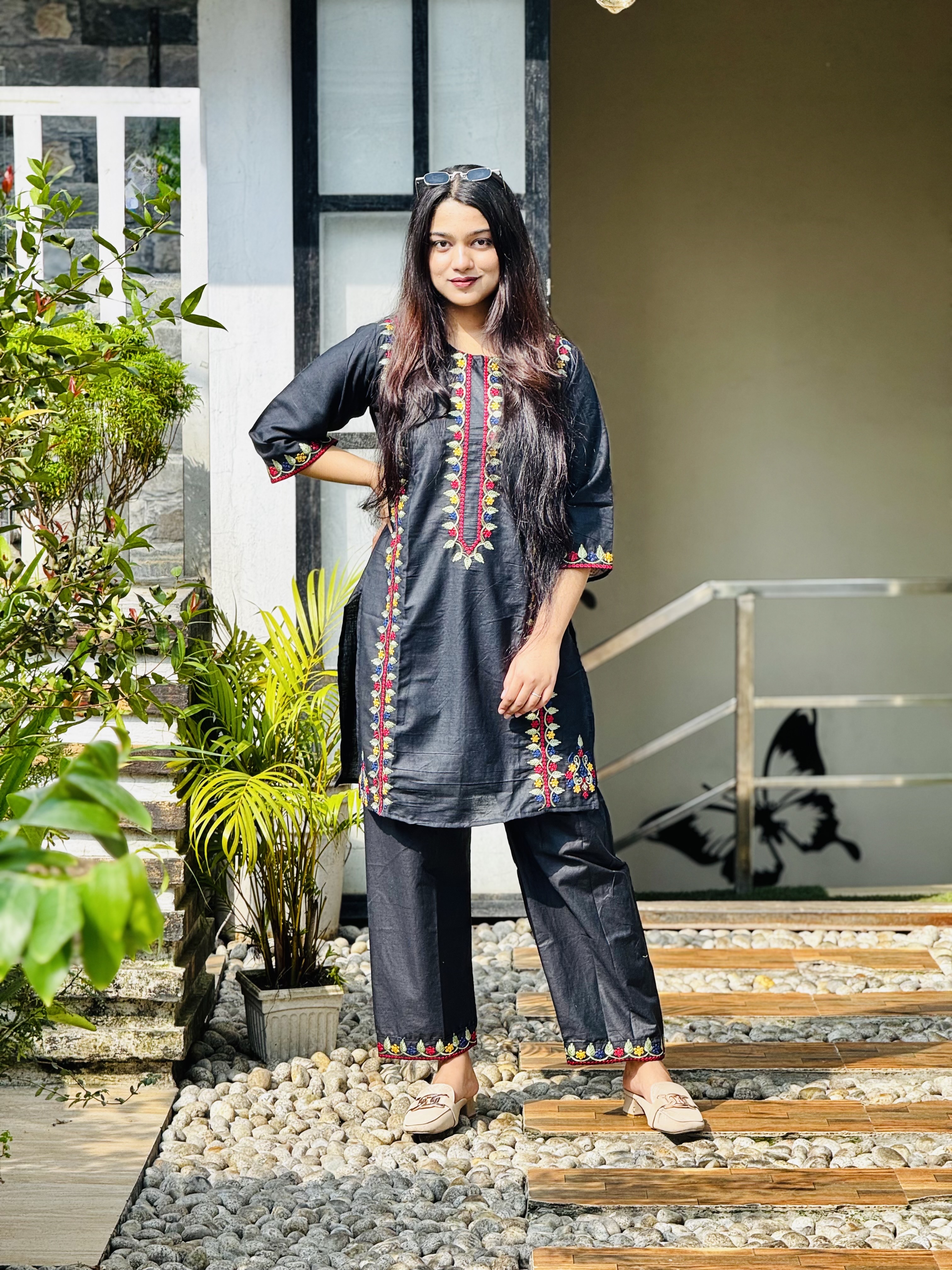 New Embroidery 2 piece - Image 16