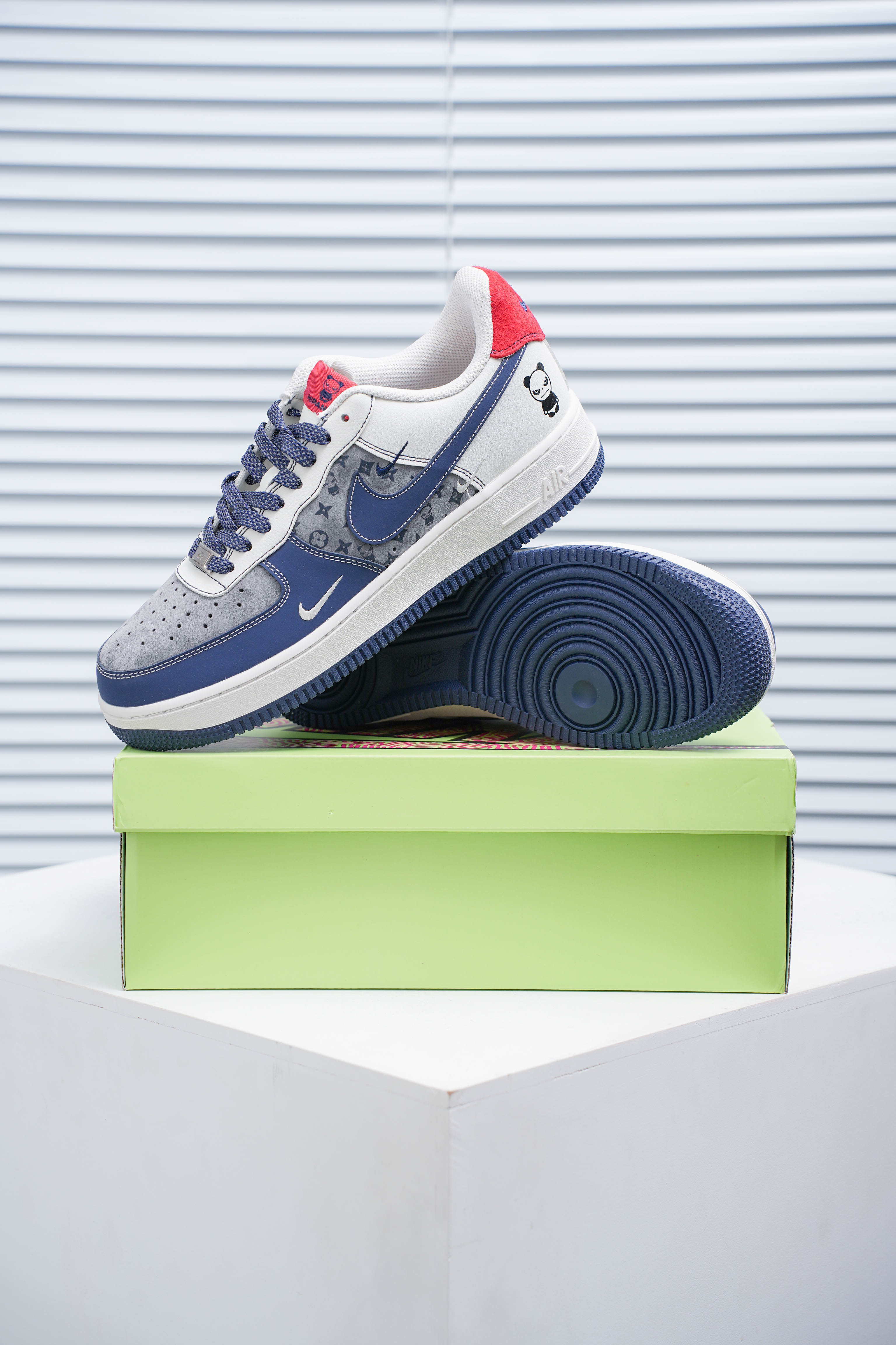 Nike Air Force 1 (1:1)