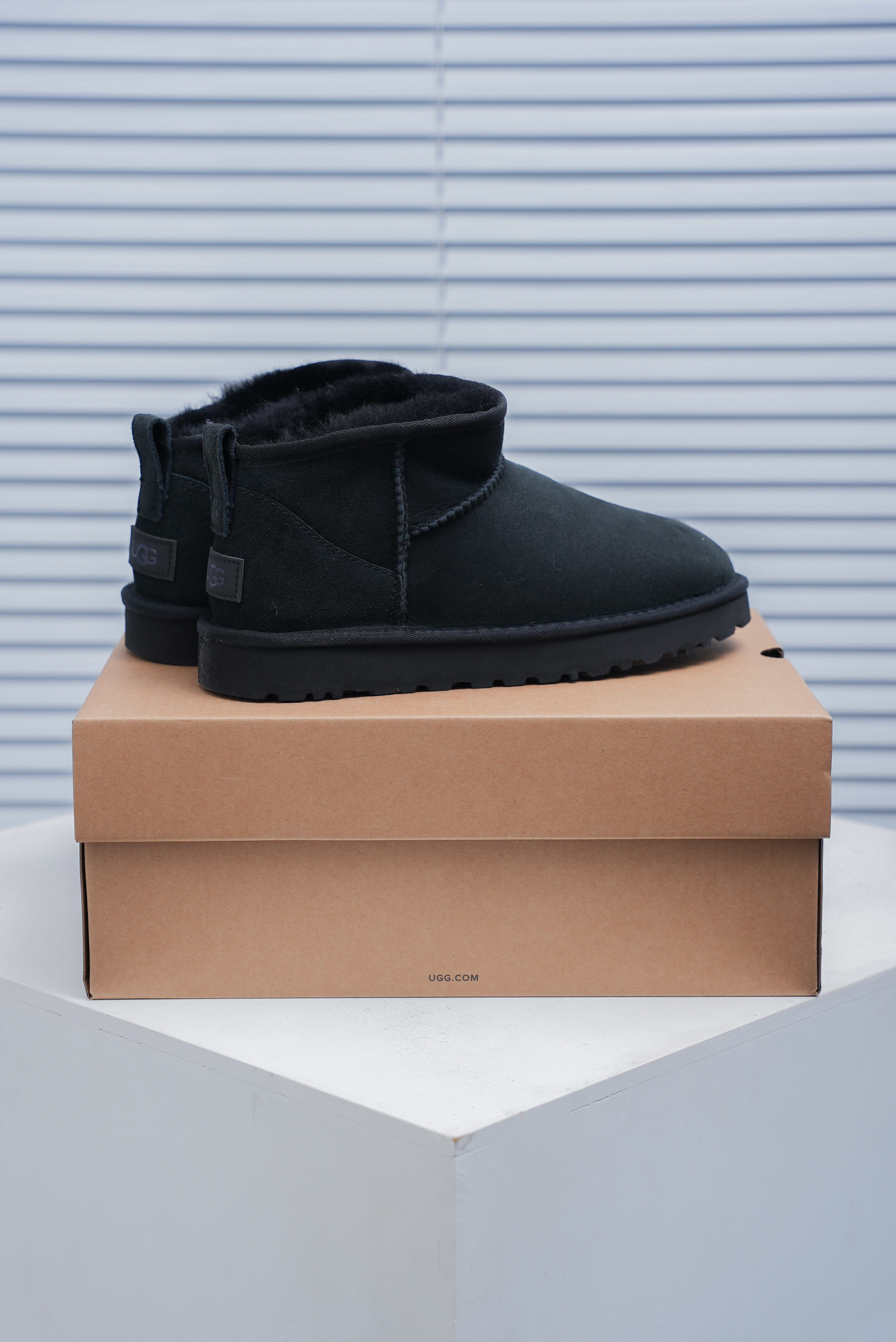 UGG Classic Ultra Mini Boot (1:1)_img_3