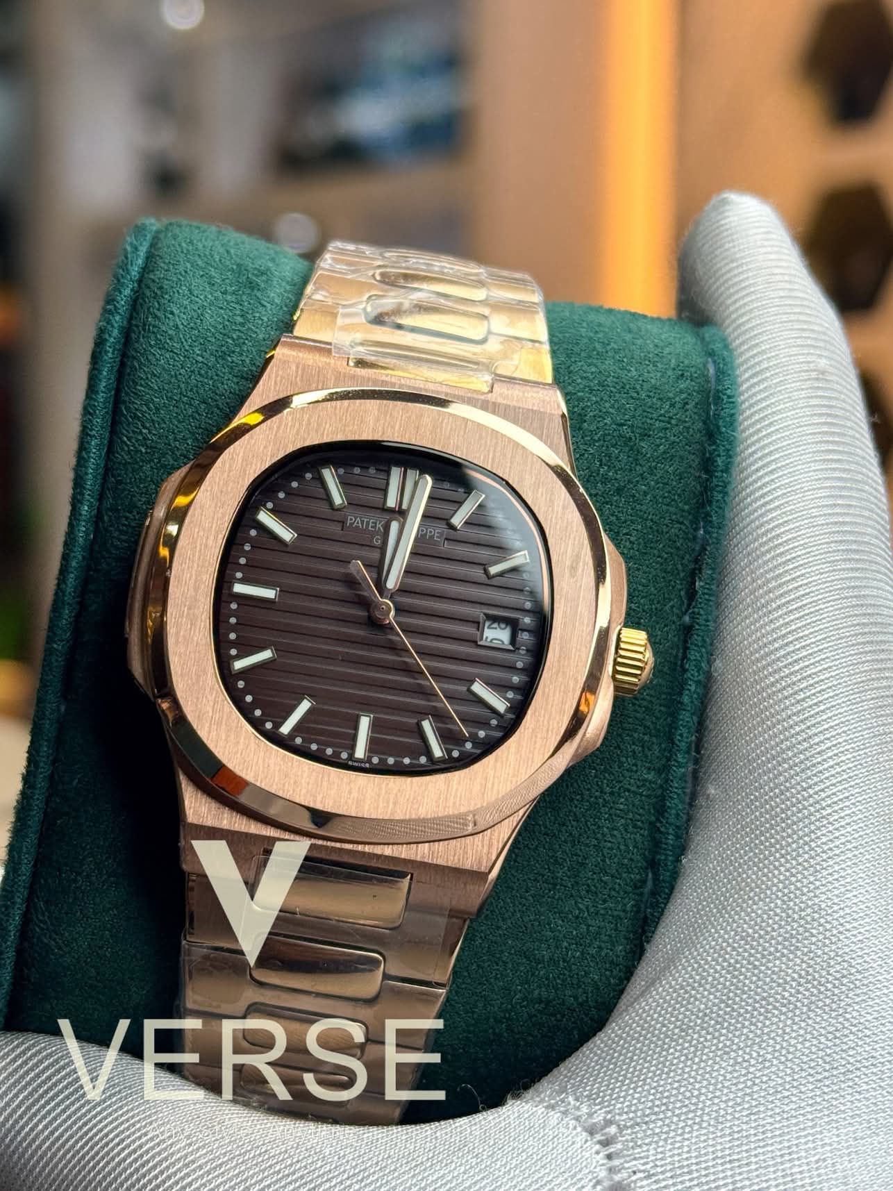 patek auto rosegold case brown dial offer