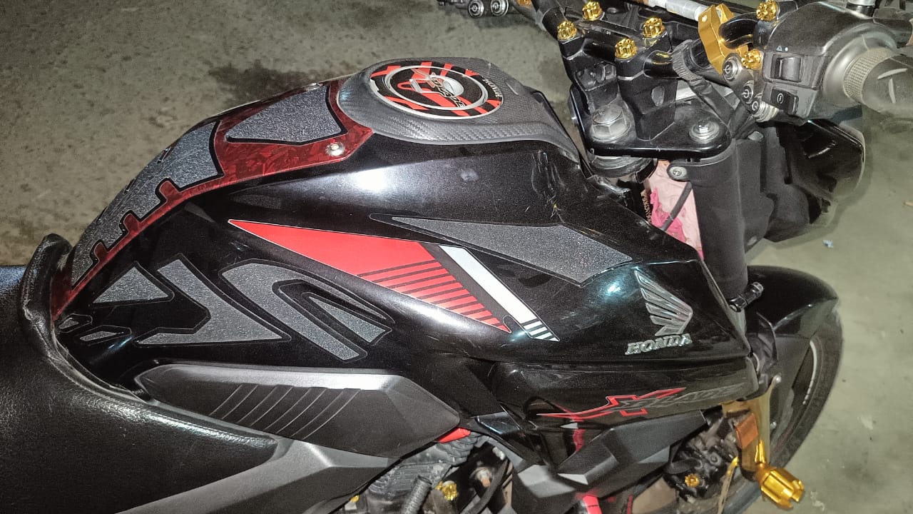 Honda X Blade Premium Tank Pads_img_2