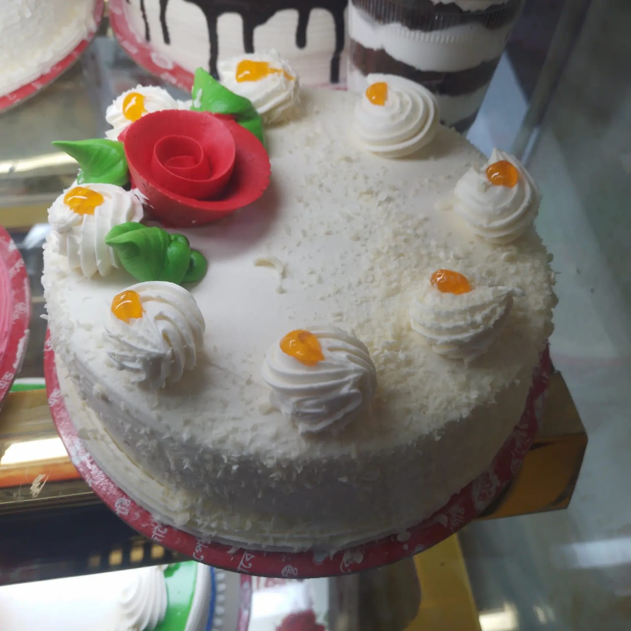 বার্থডে কেক 3 পাউন্ড