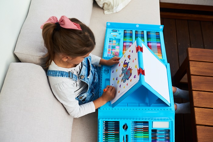 🎨 Super Mega 208 PCS Art Set — একসাথে রঙ, ক্রেয়ন, পেনসিল, প্যাস্টেল আর পেইন্ট! শিশুর সৃজনশীলতার সব রঙ এখন এক স্যুটকেসে। 🧳✨_img_6